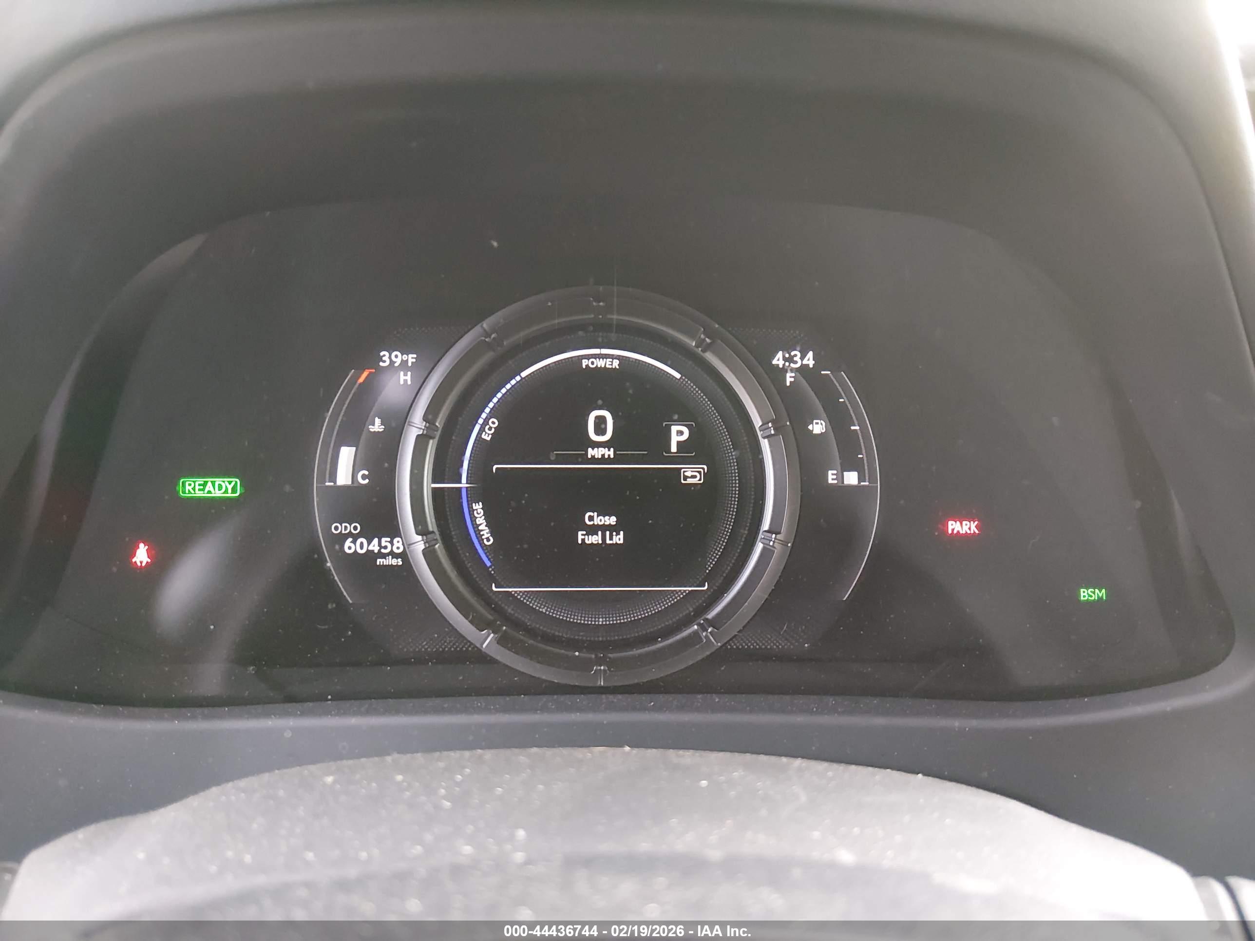 LEXUS UX image 7