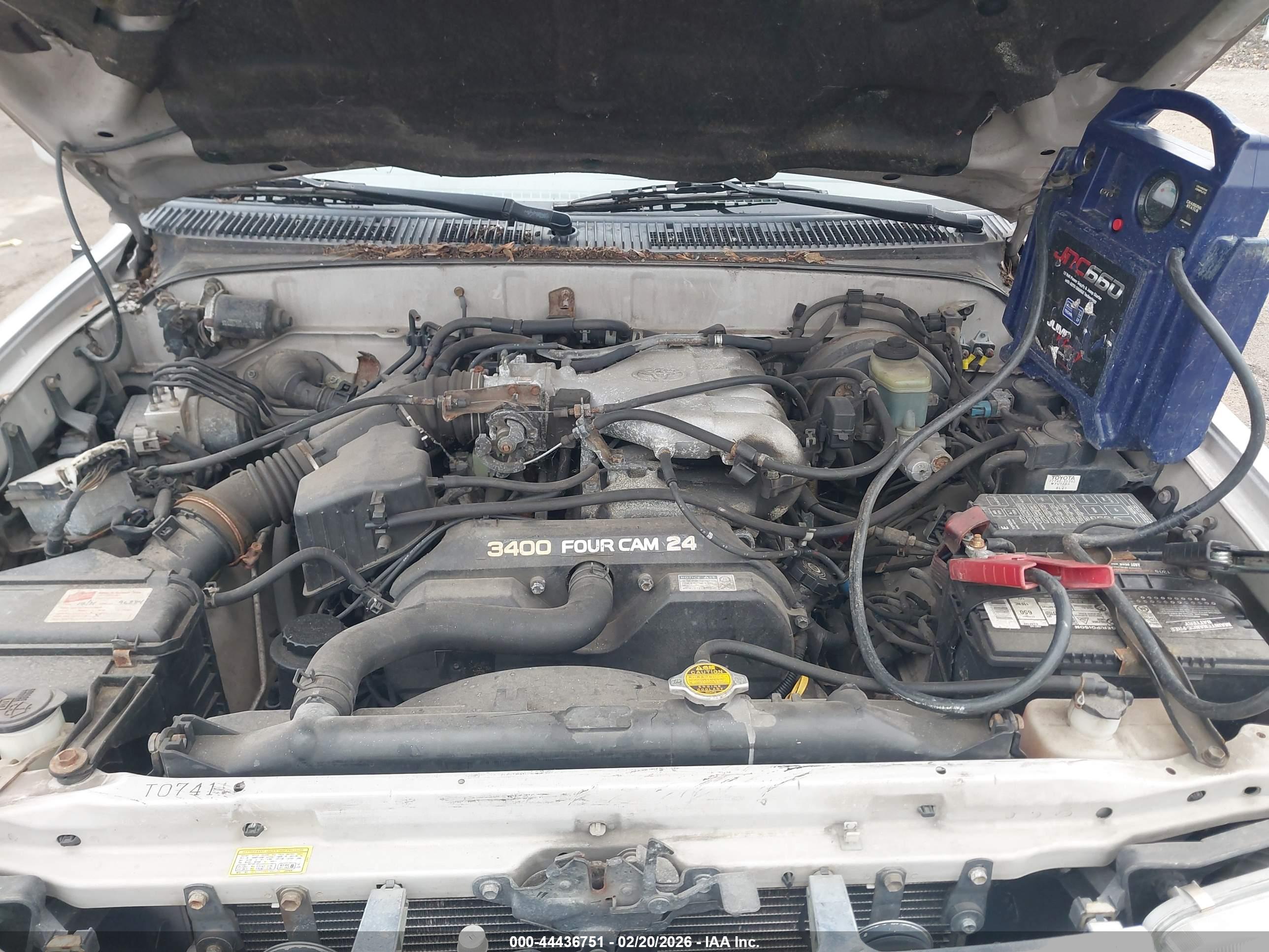 TOYOTA 4RUNNER image 10