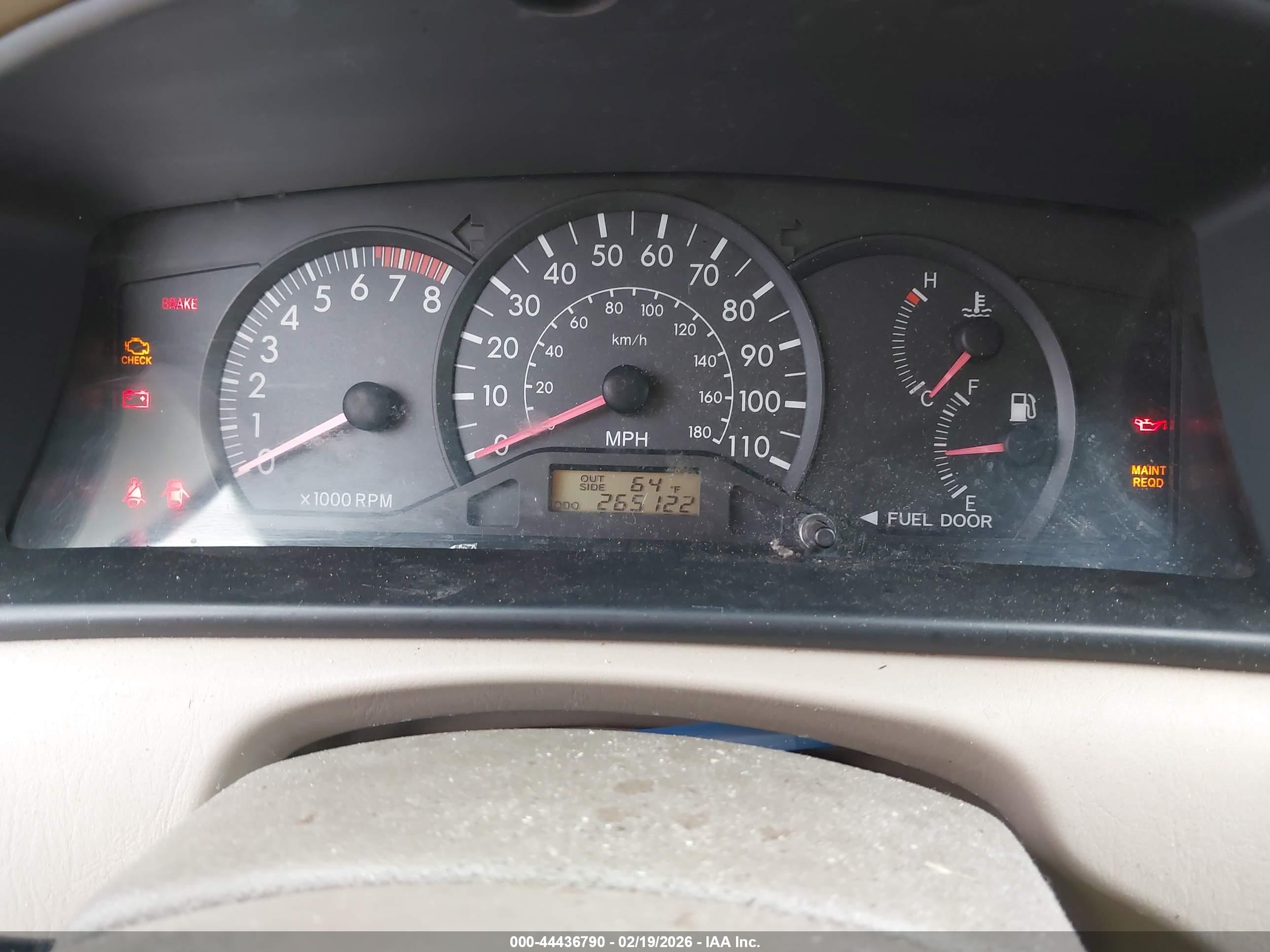 TOYOTA COROLLA image 7