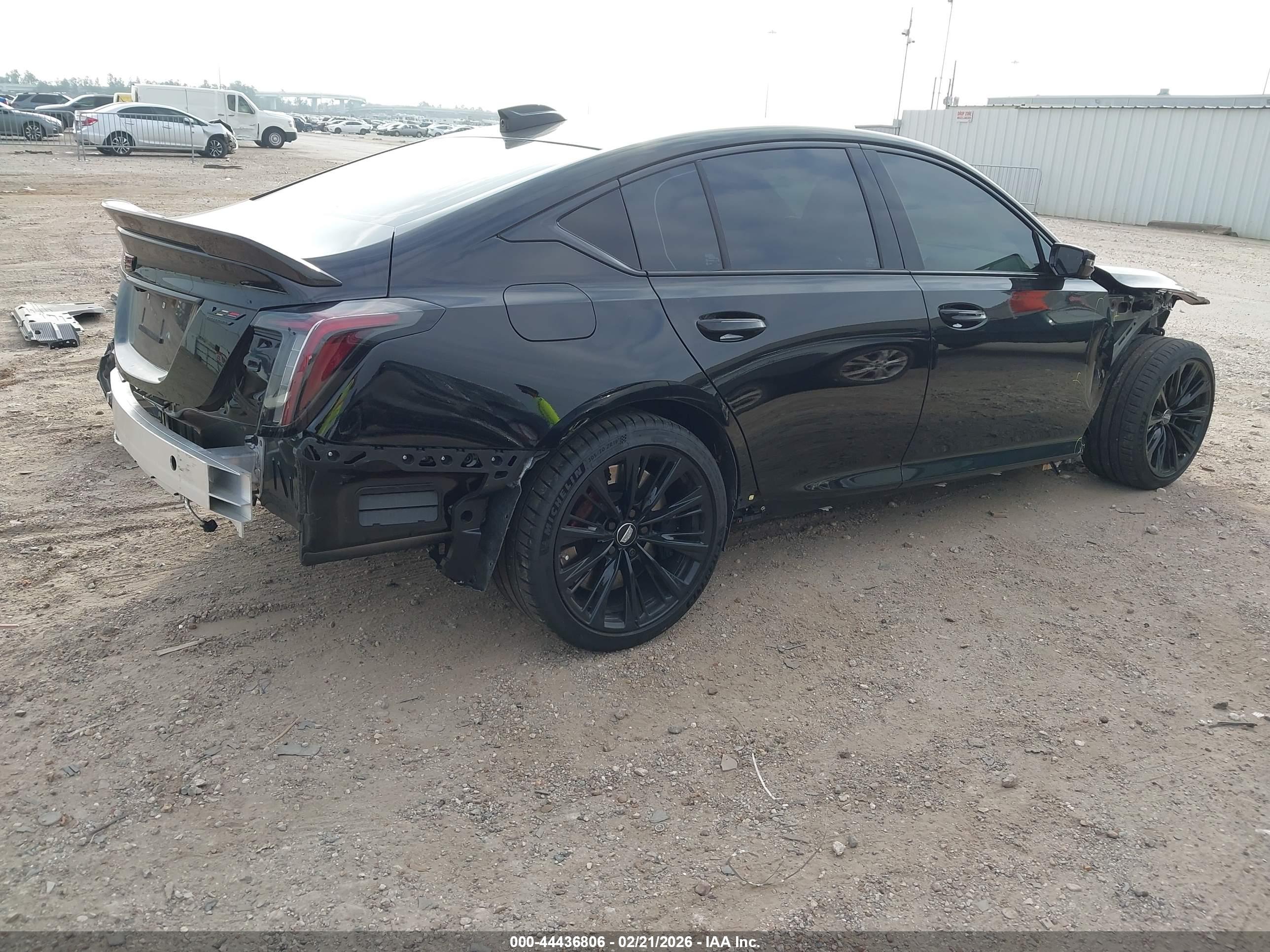 CADILLAC CT5-V image 4