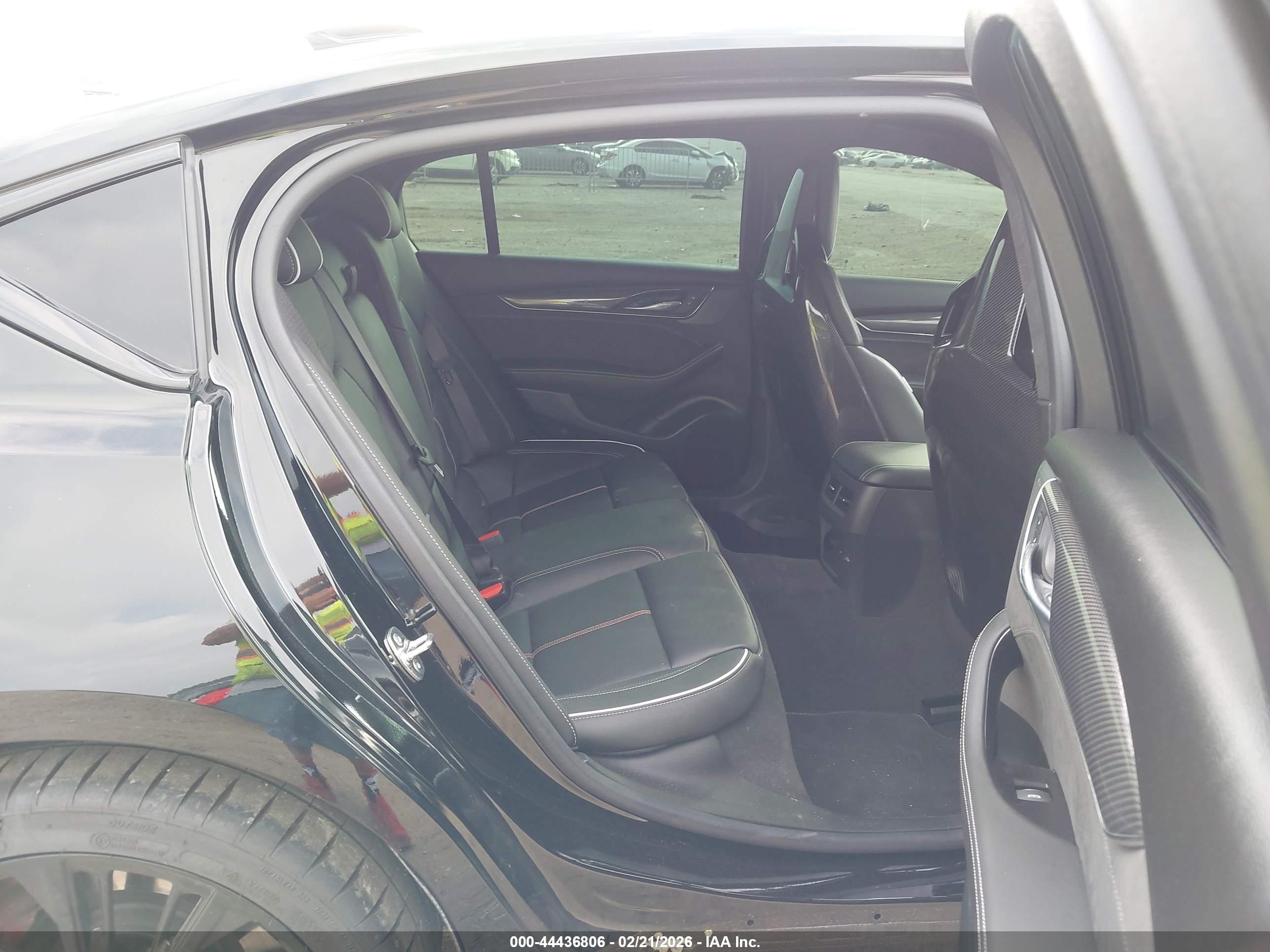 CADILLAC CT5-V image 8