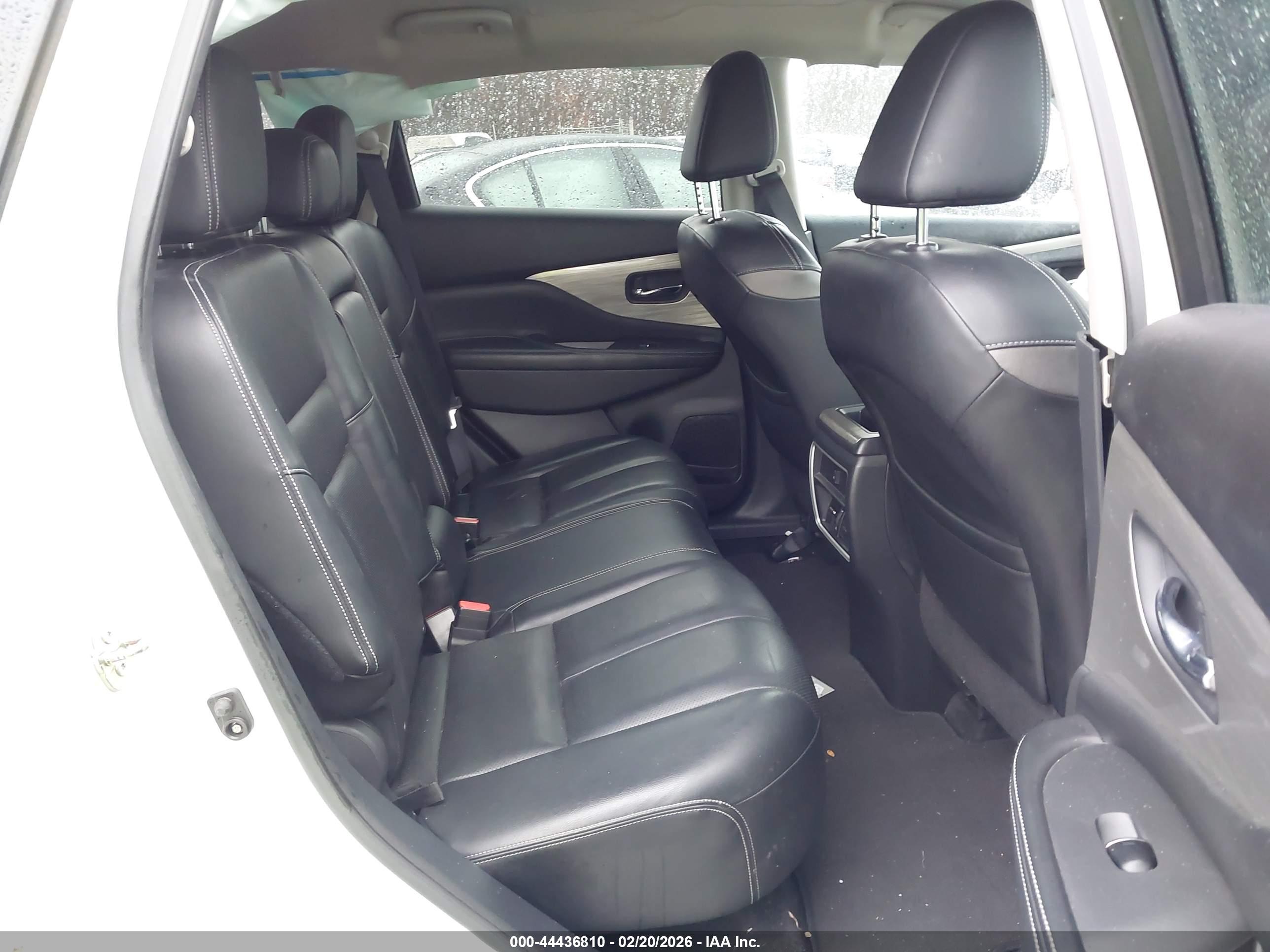 NISSAN MURANO image 8