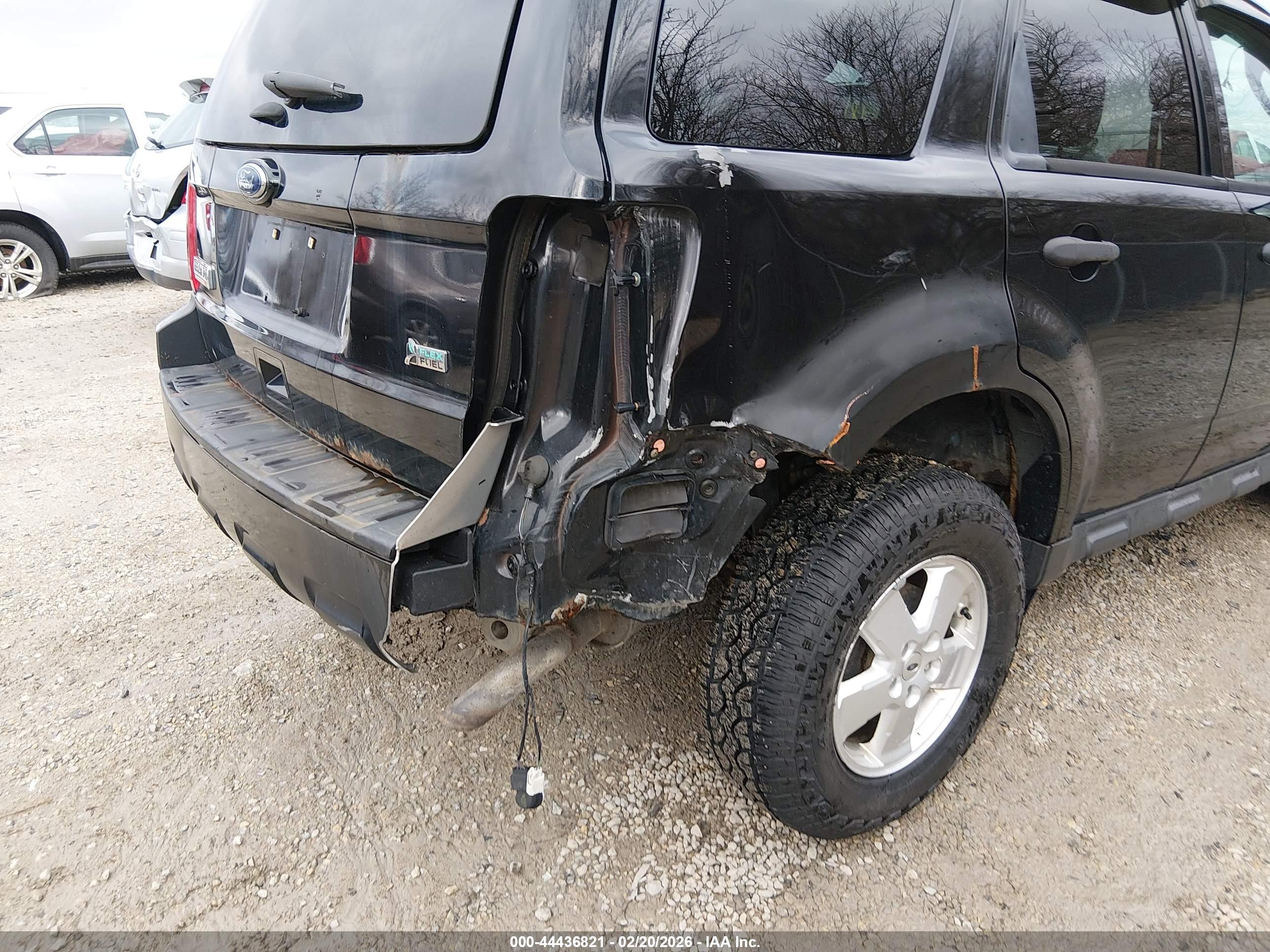 FORD ESCAPE image 6