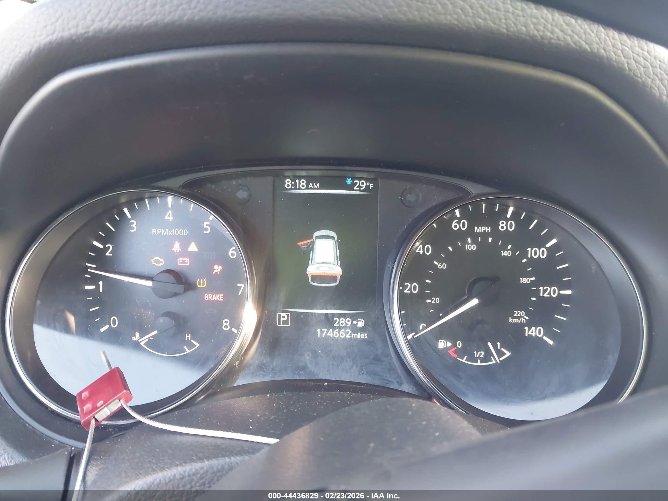 NISSAN ROGUE image 7
