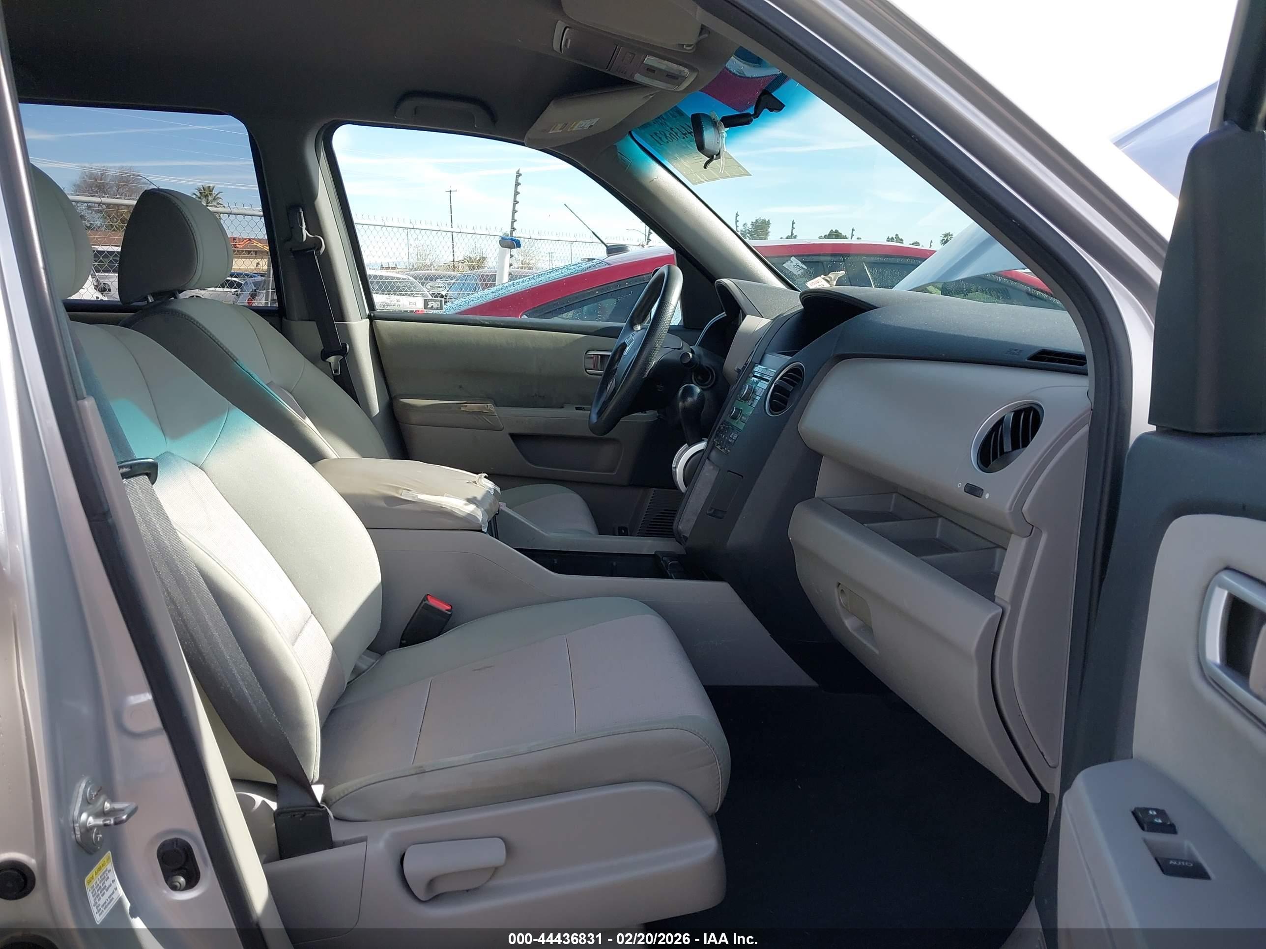 HONDA PILOT image 5