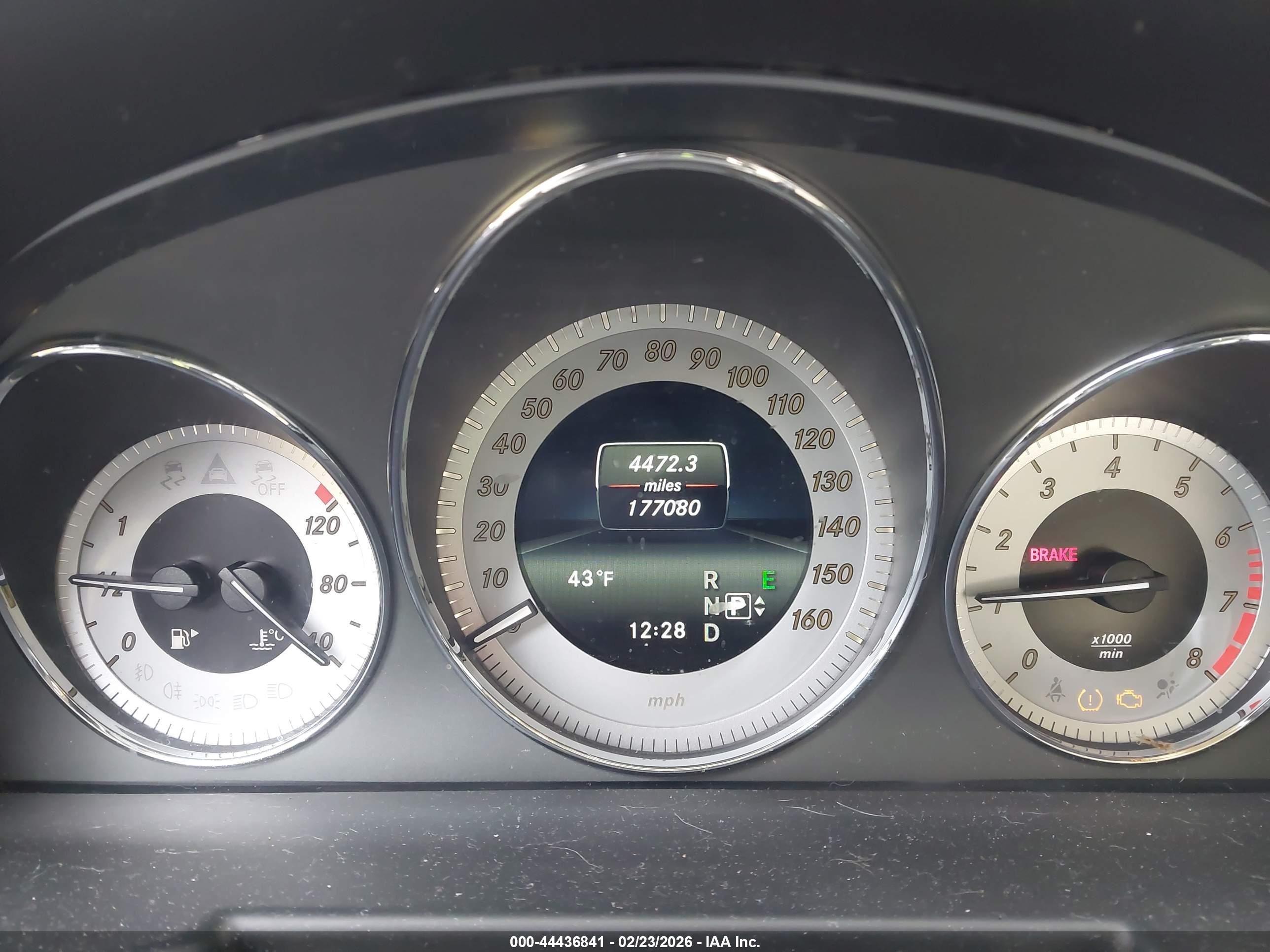 MERCEDES-BENZ GLK image 7