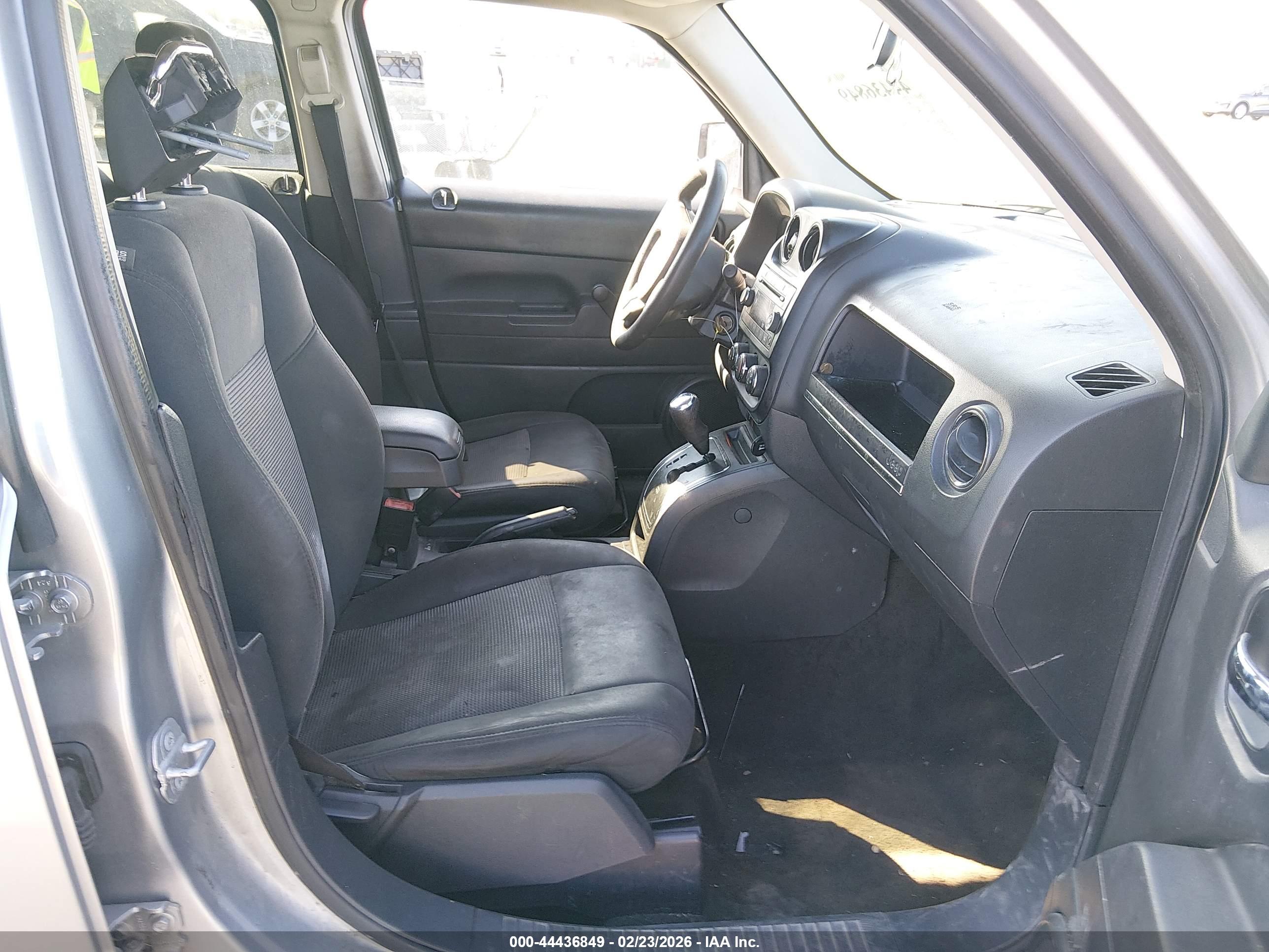 JEEP PATRIOT image 5