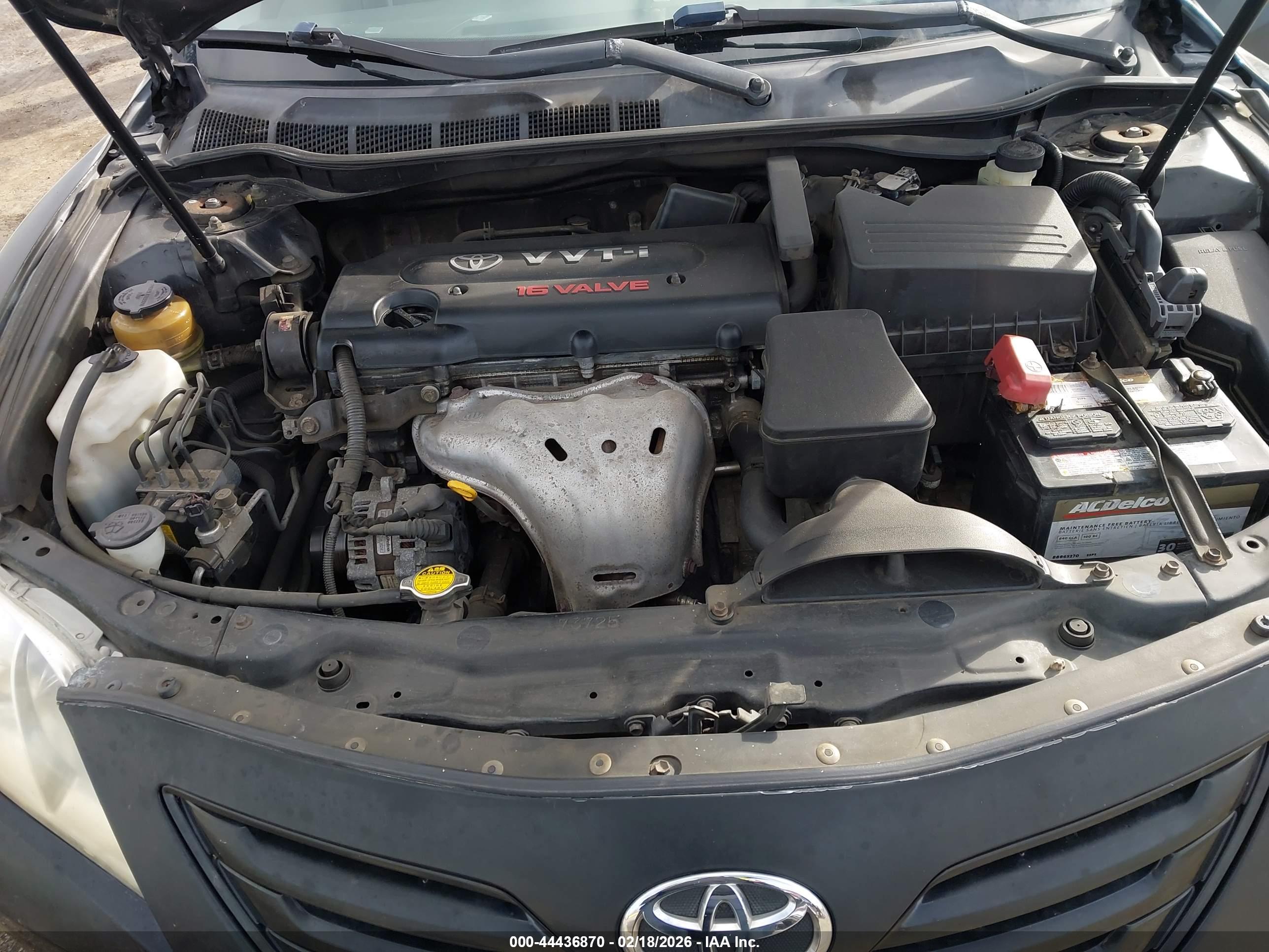 TOYOTA CAMRY image 10