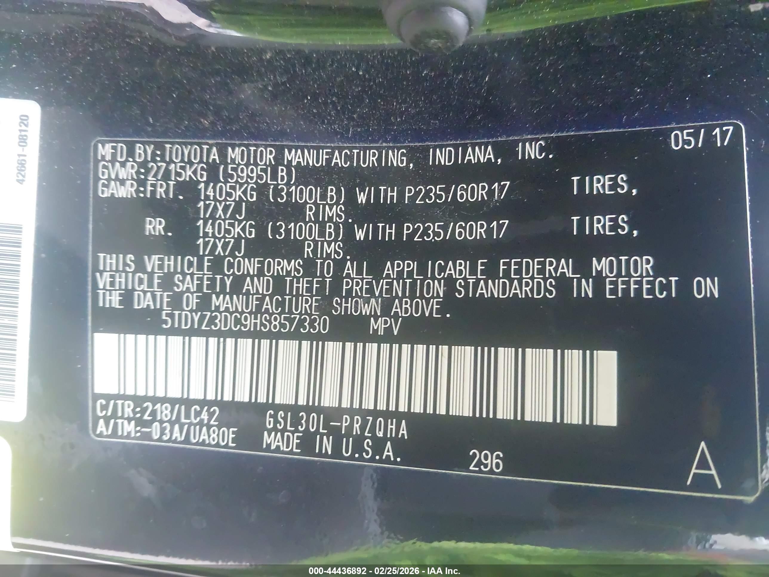 TOYOTA SIENNA image 9