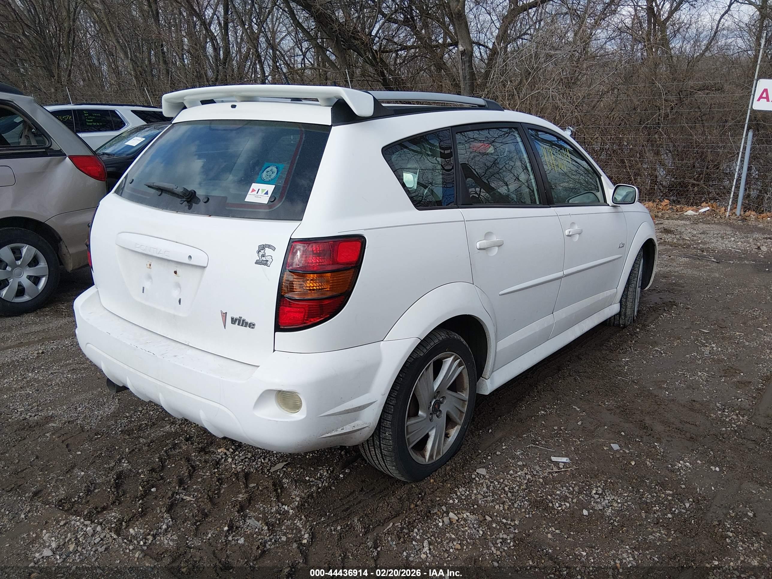 PONTIAC VIBE image 4
