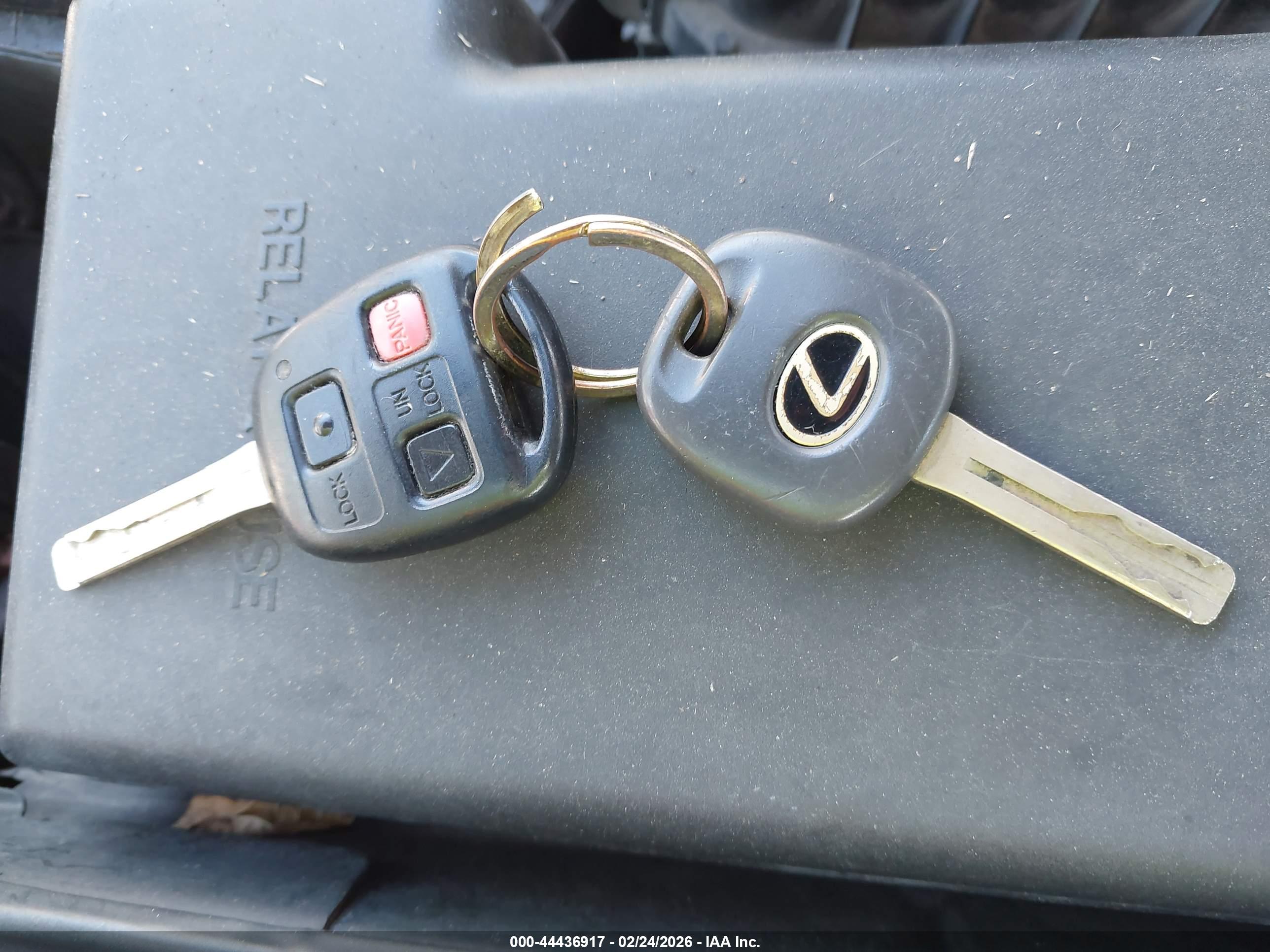 LEXUS RX image 11