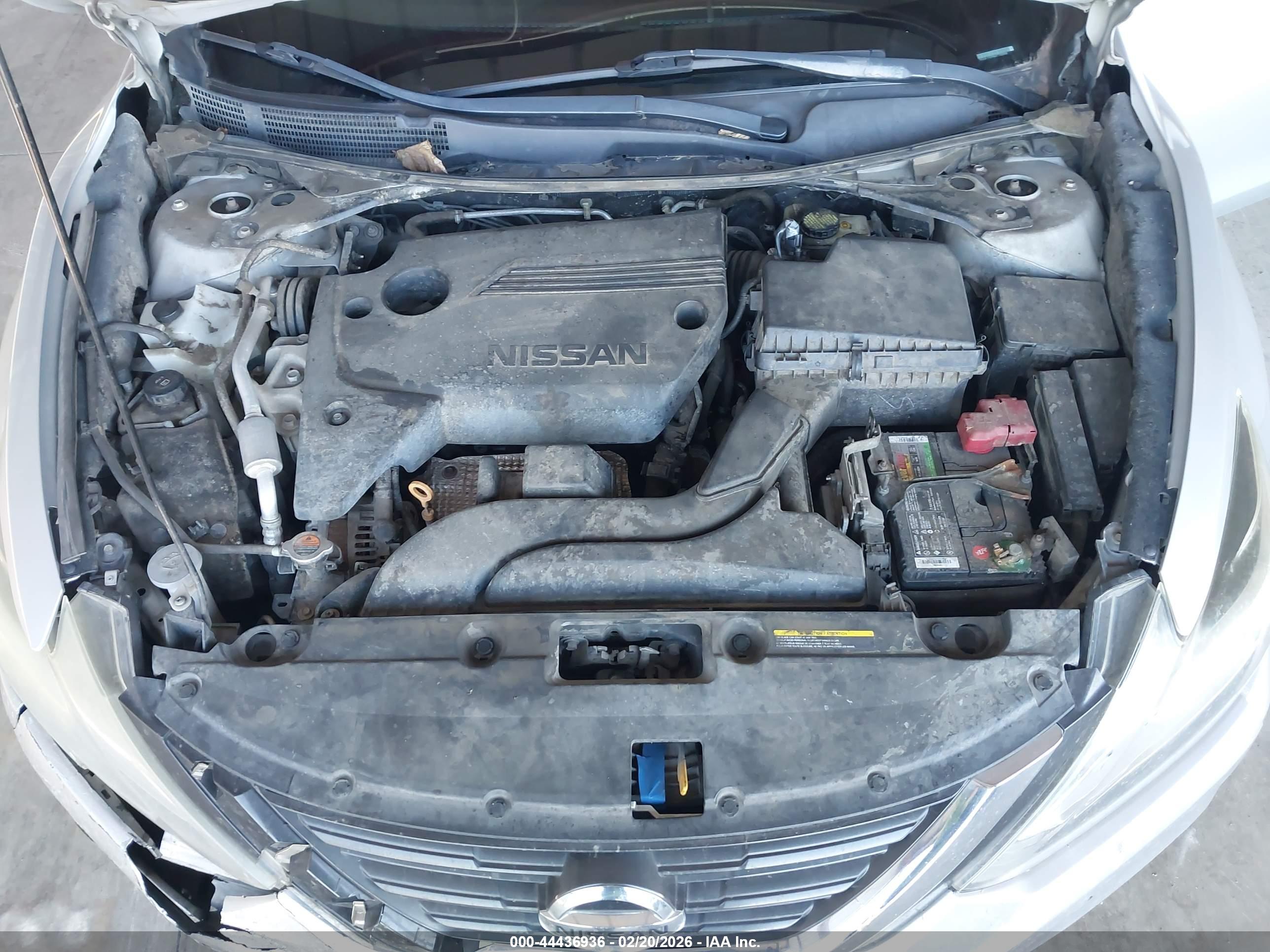 NISSAN ALTIMA image 10