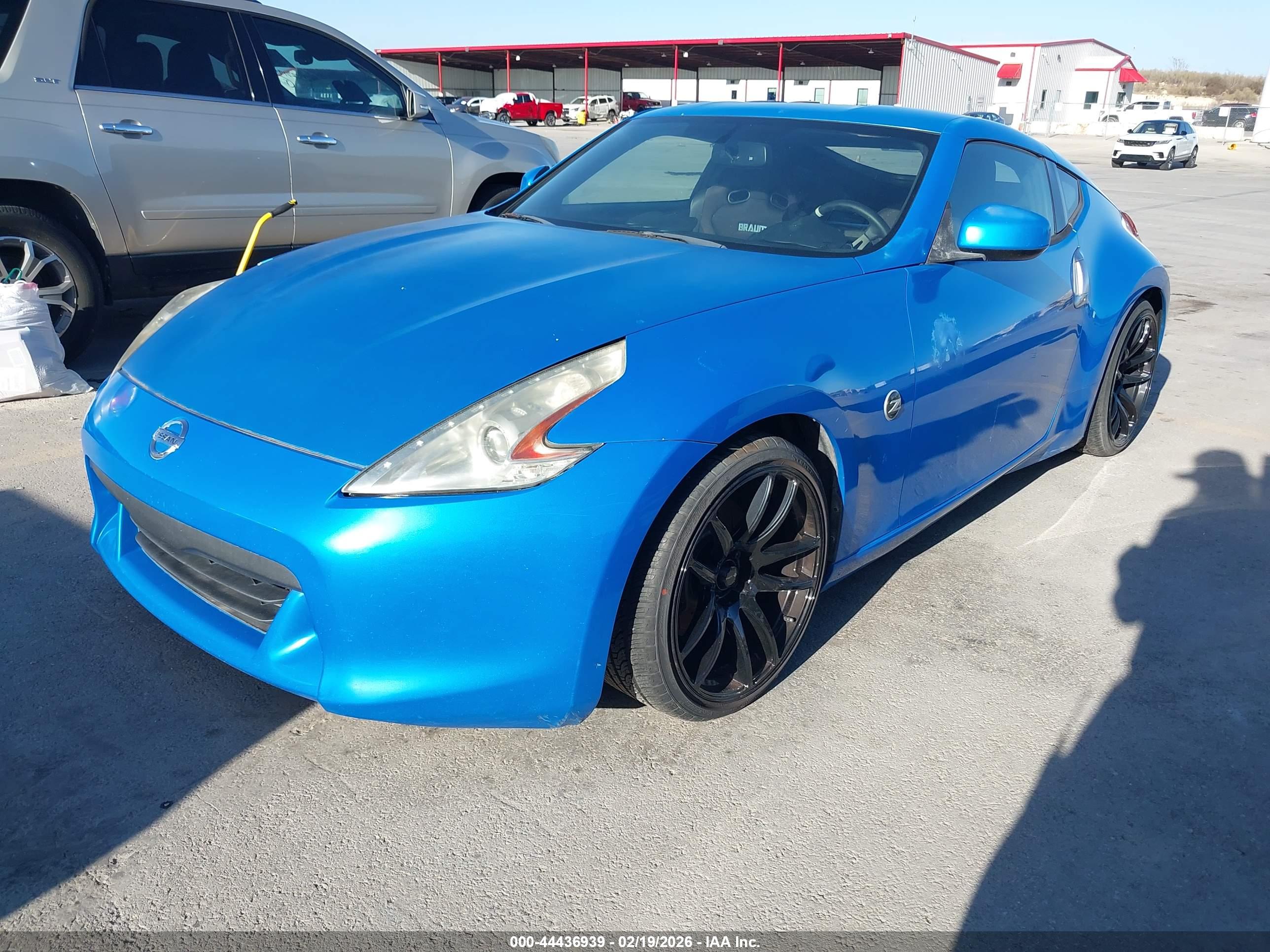 NISSAN 370Z image 2