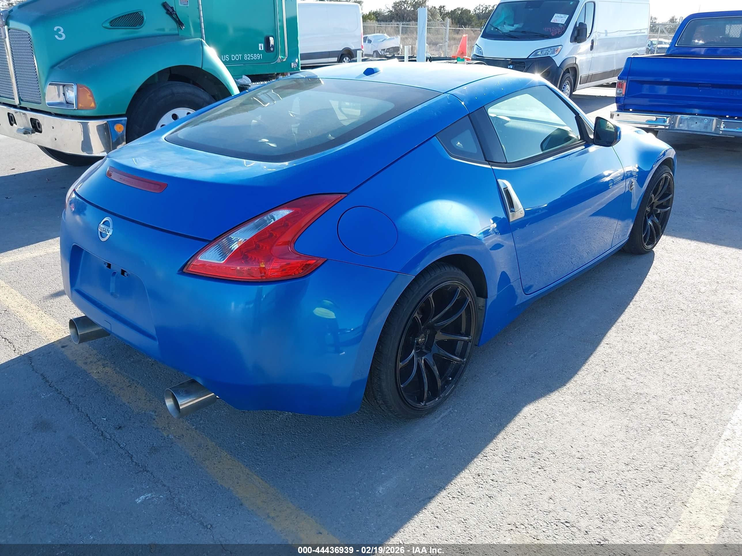 NISSAN 370Z image 4