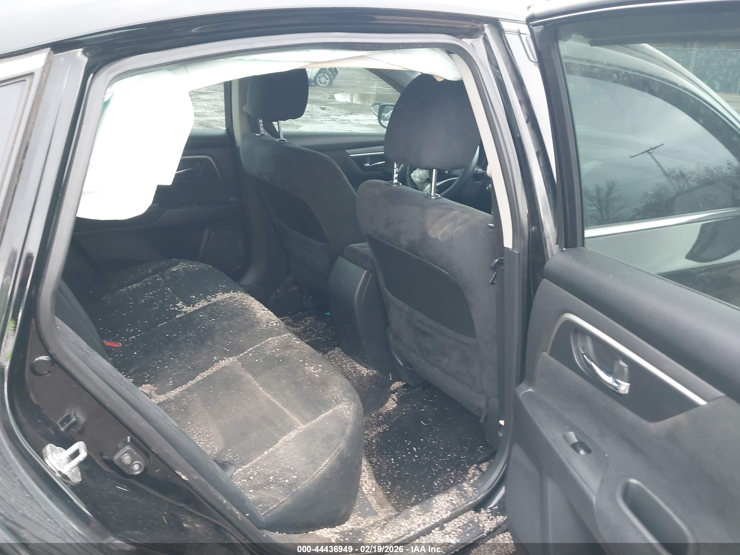 NISSAN ALTIMA image 8