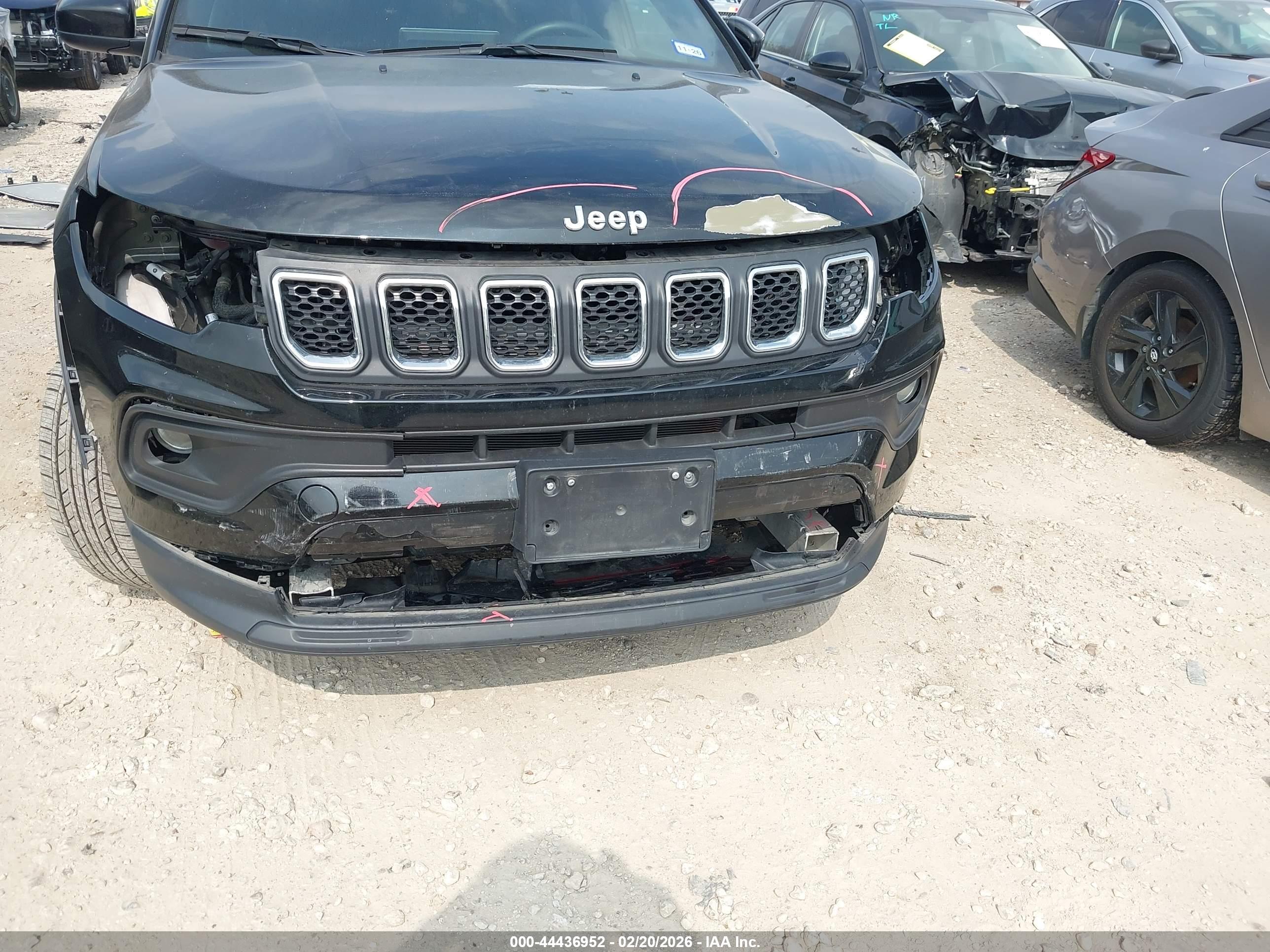JEEP COMPASS image 6