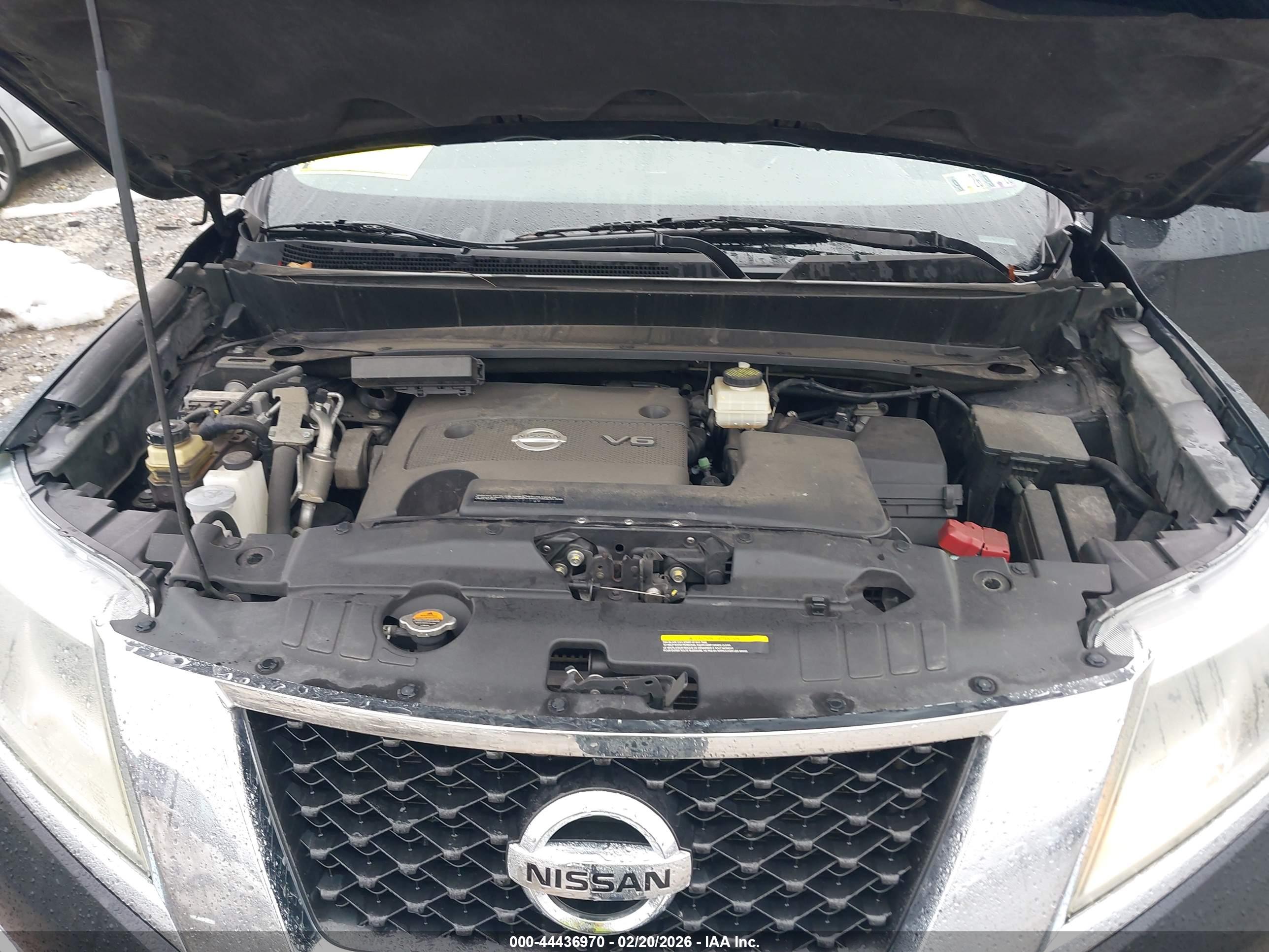 NISSAN PATHFINDER image 10