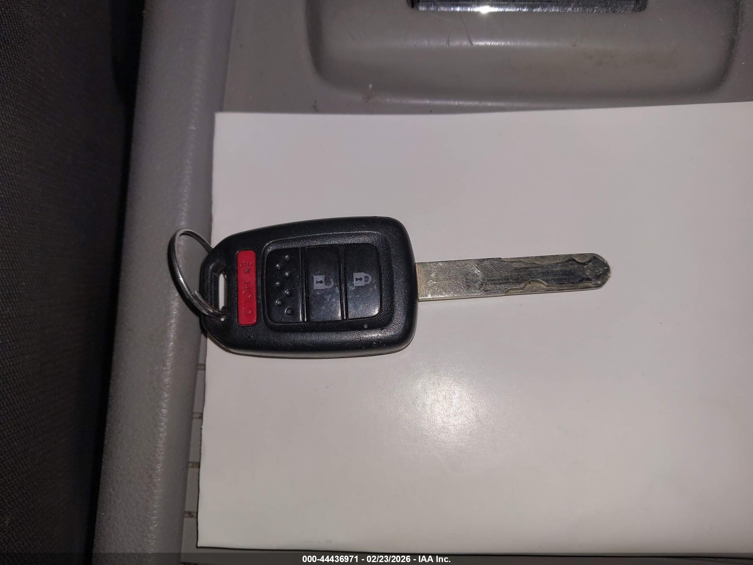 HONDA CR-V image 11