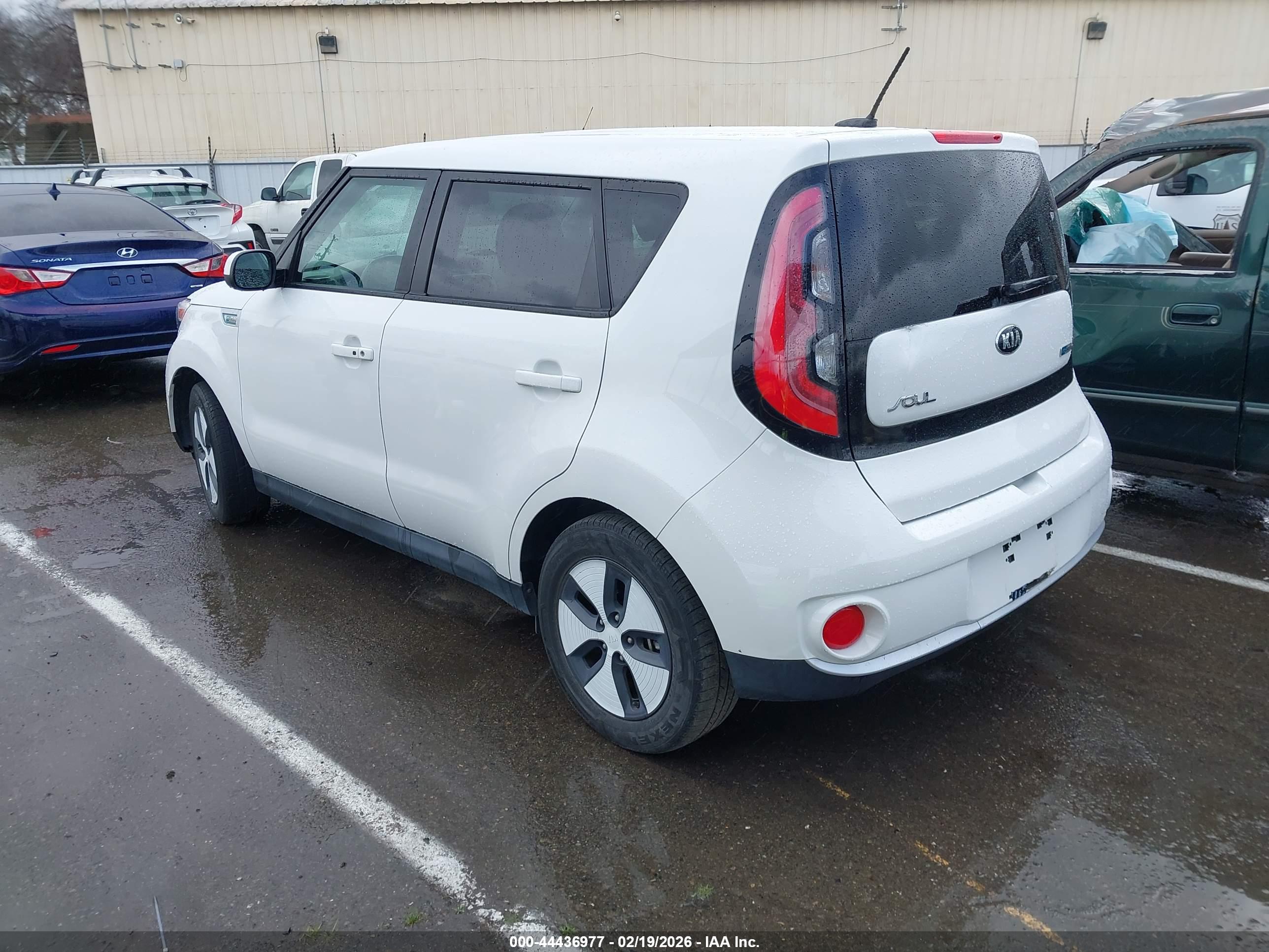 KIA SOUL image 3