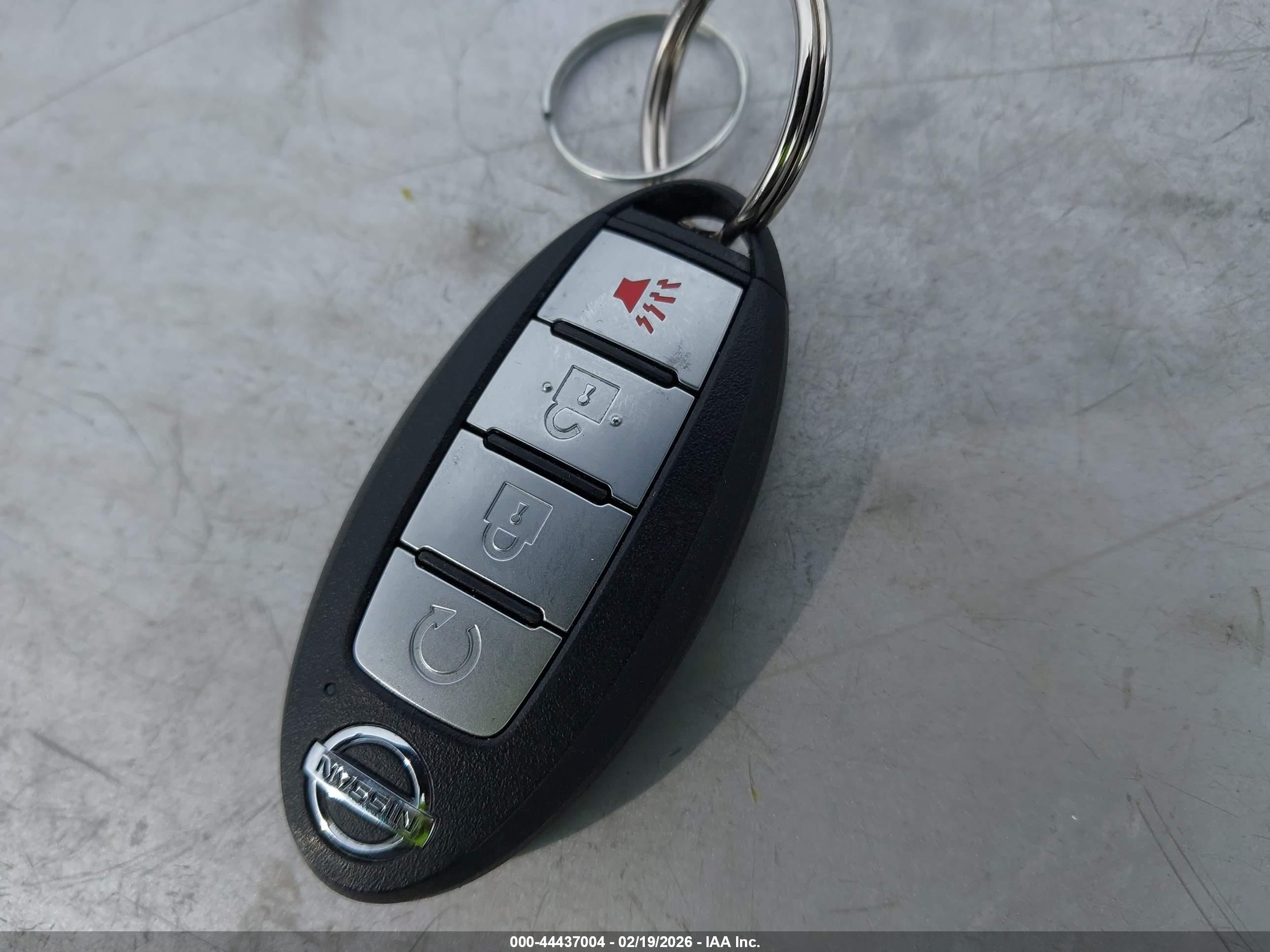 NISSAN KICKS image 11