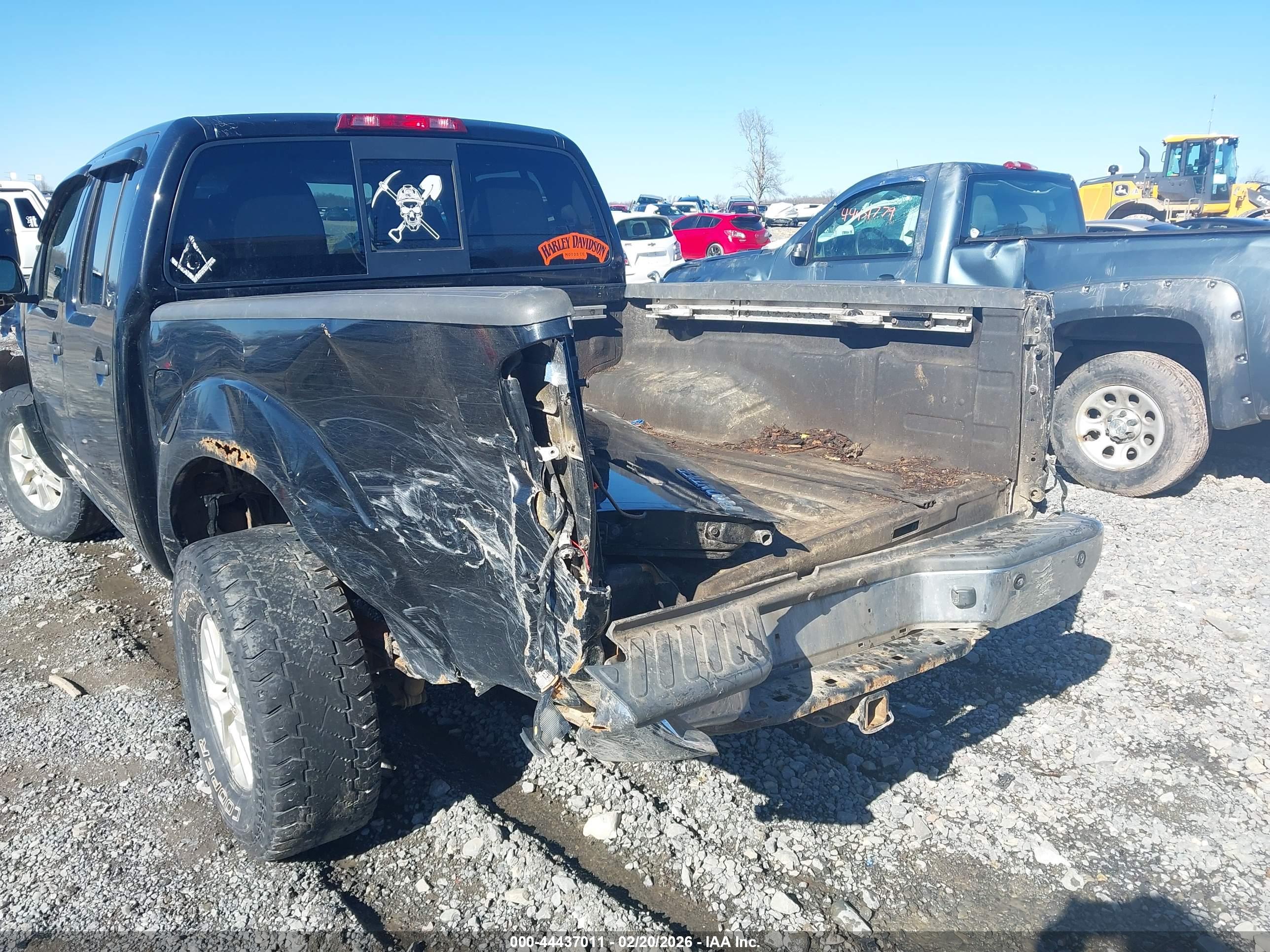 NISSAN FRONTIER image 6