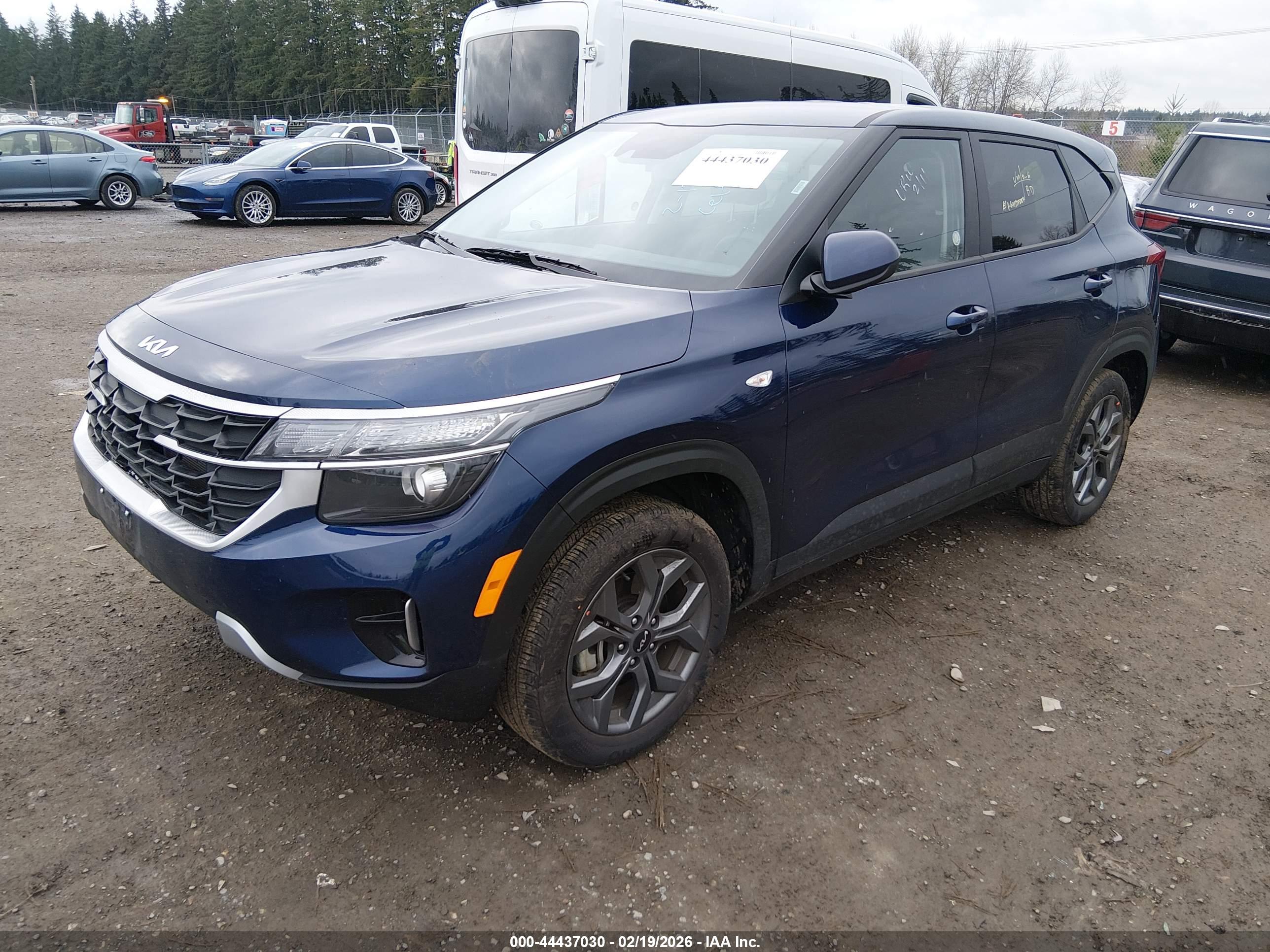KIA SELTOS image 2