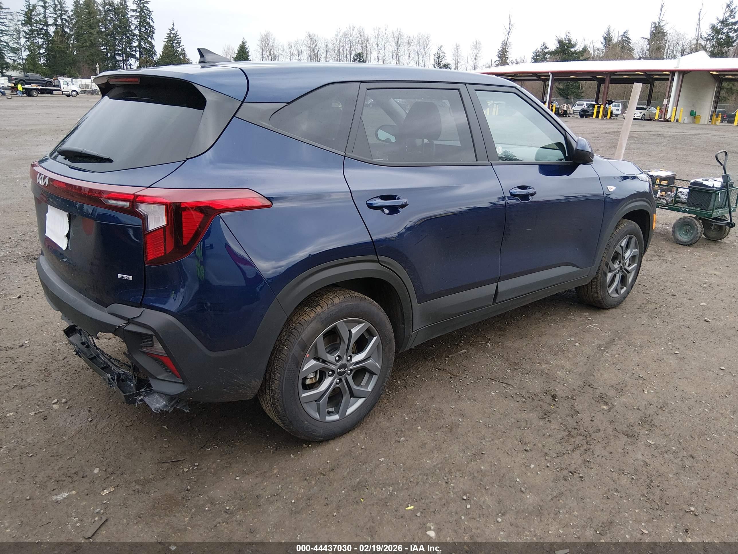 KIA SELTOS image 4