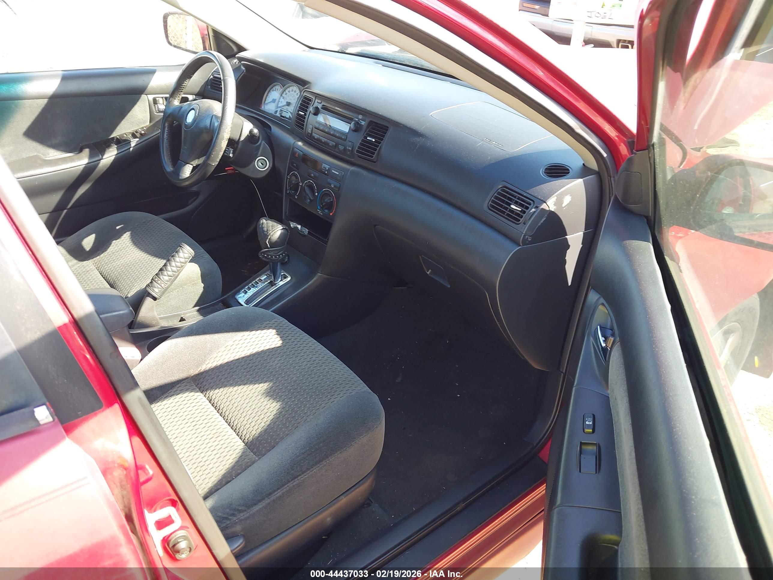 TOYOTA COROLLA image 5