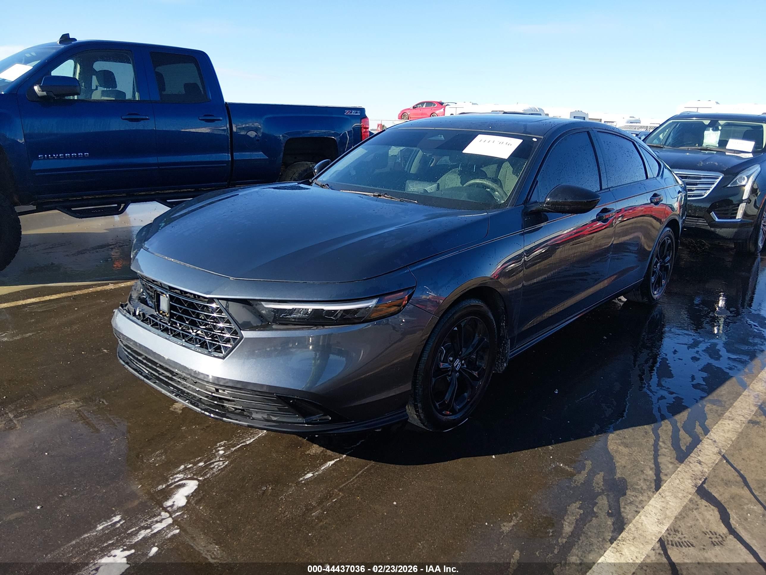 HONDA ACCORD image 2