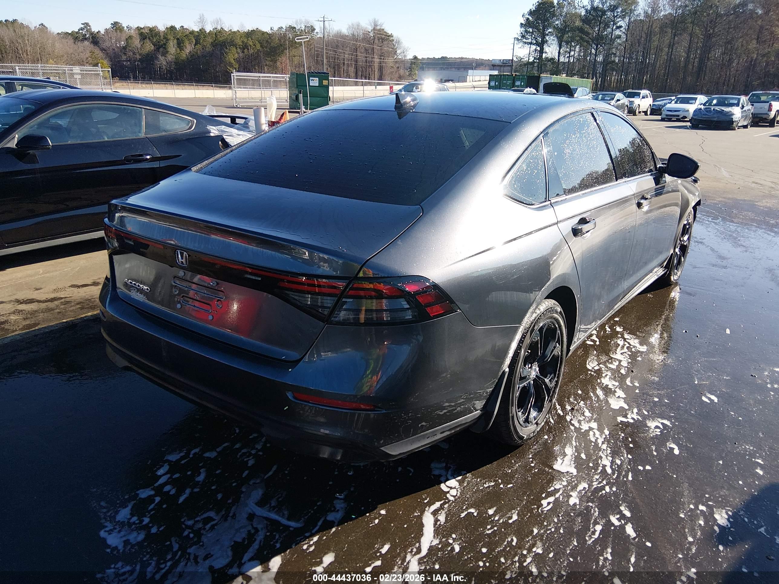 HONDA ACCORD image 4