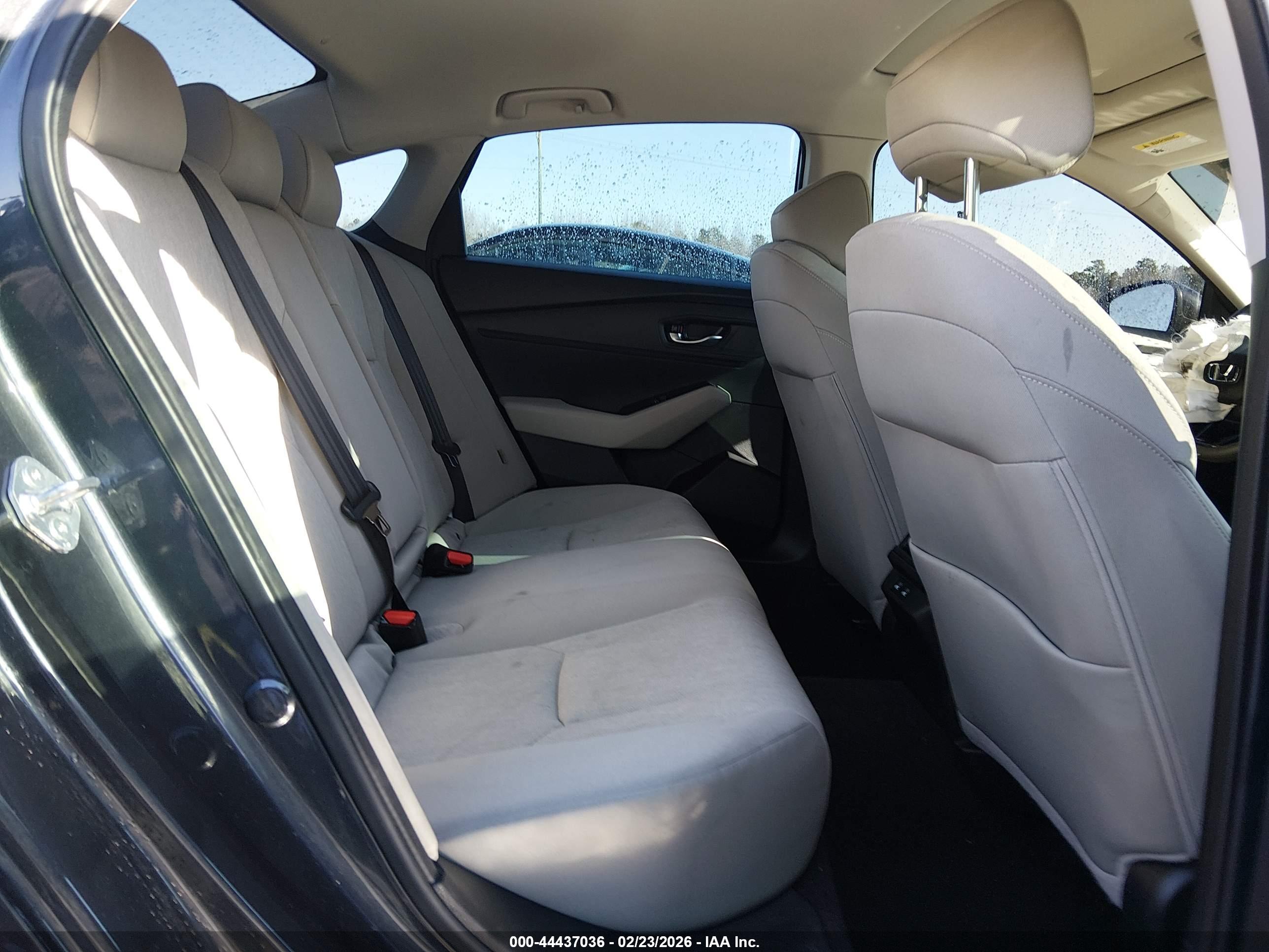 HONDA ACCORD image 8