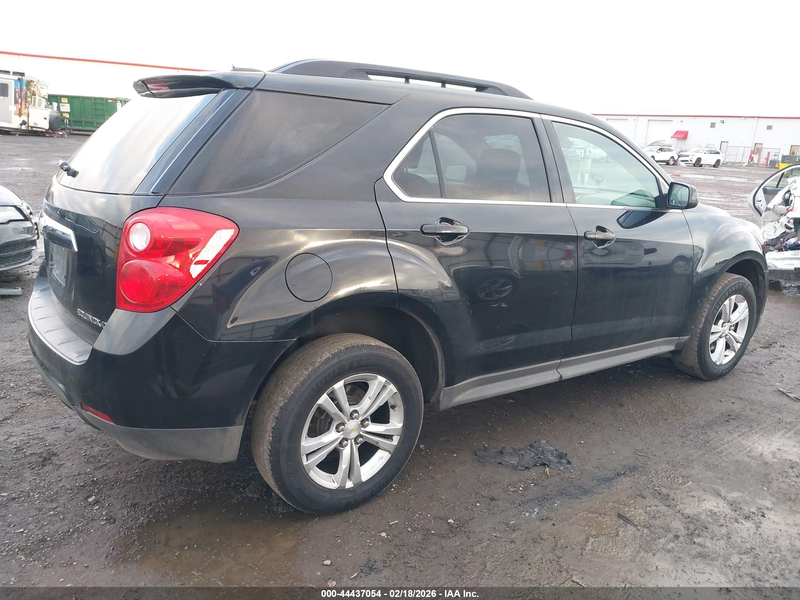 CHEVROLET EQUINOX image 4
