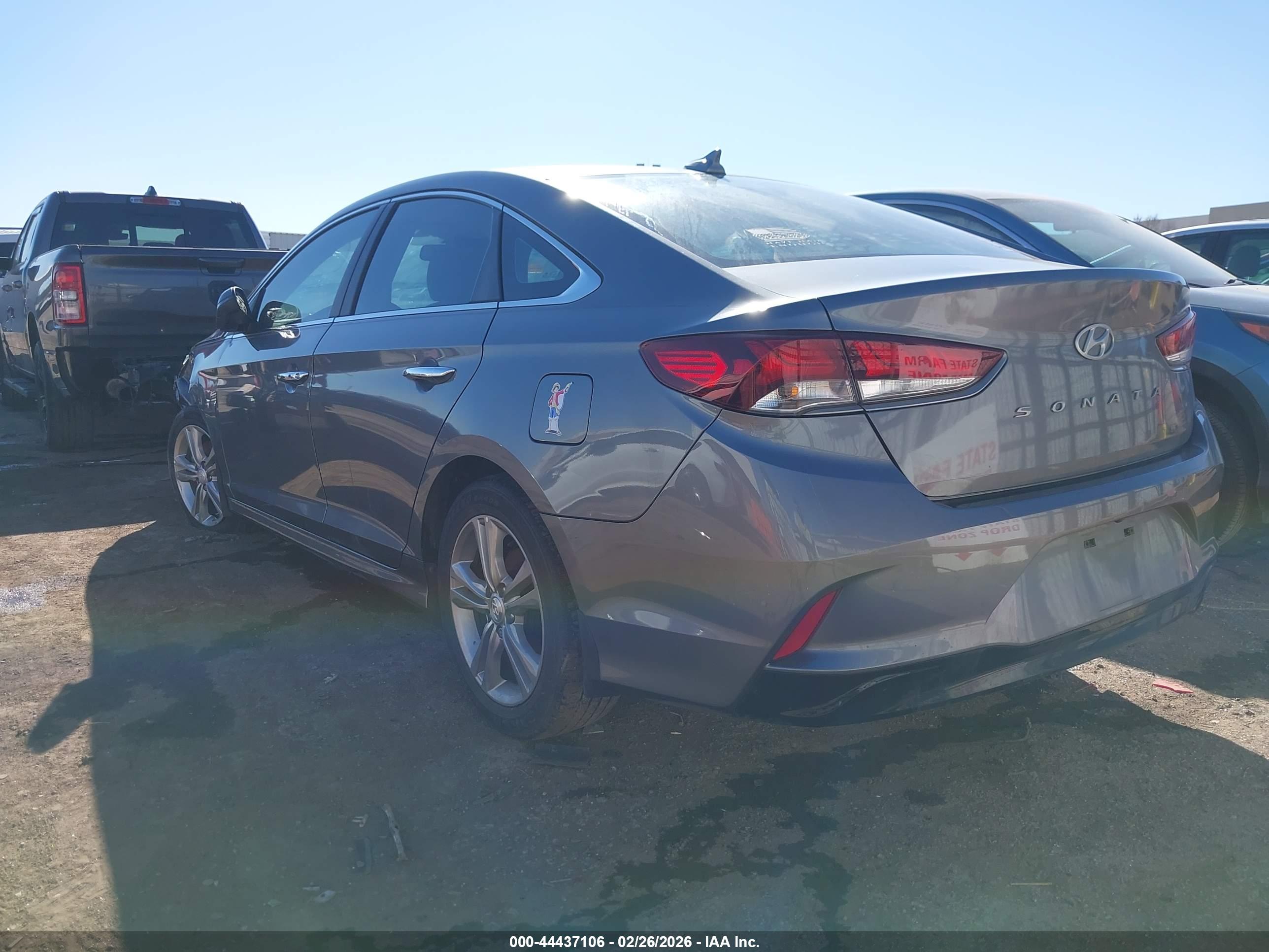 HYUNDAI SONATA image 3