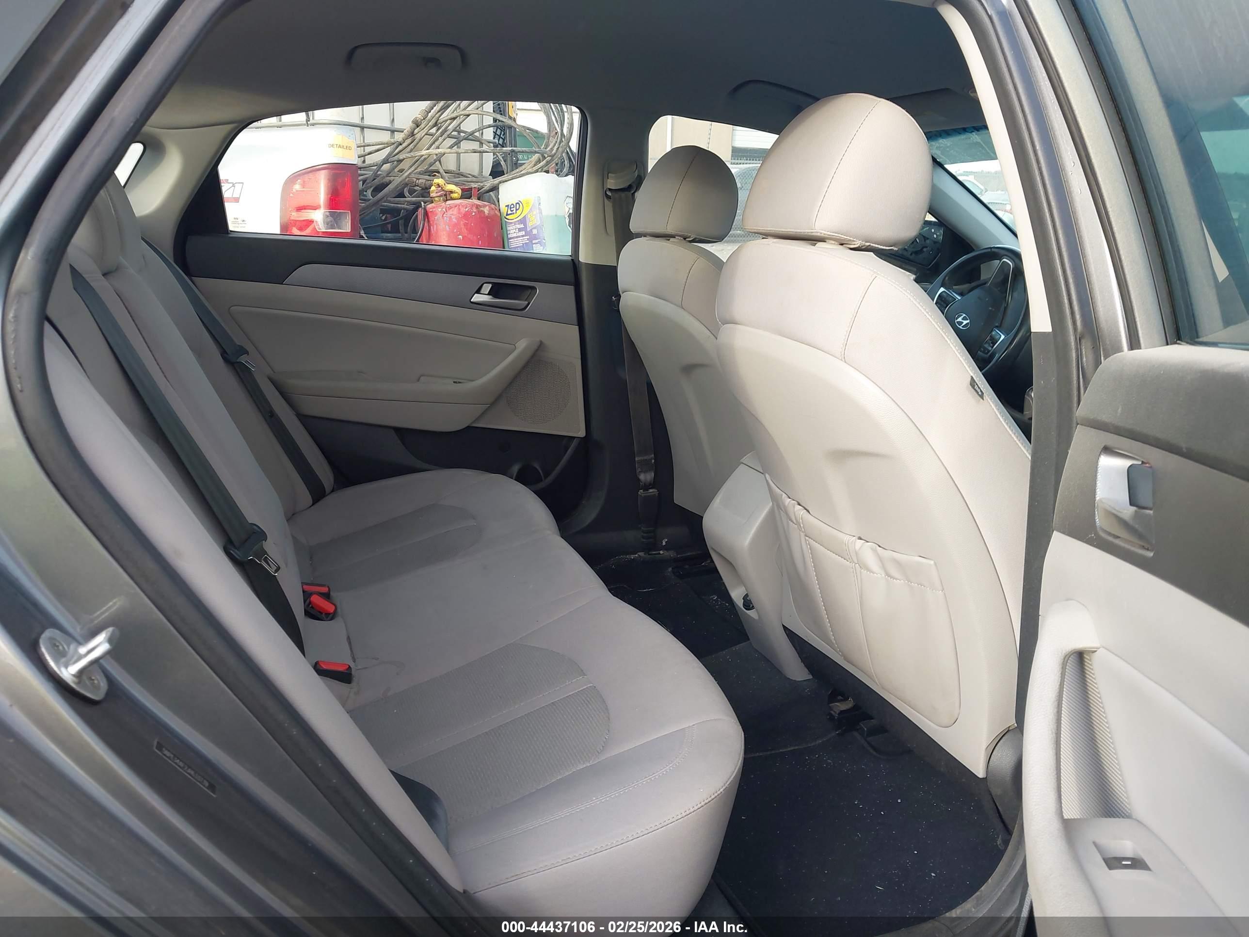 HYUNDAI SONATA image 8