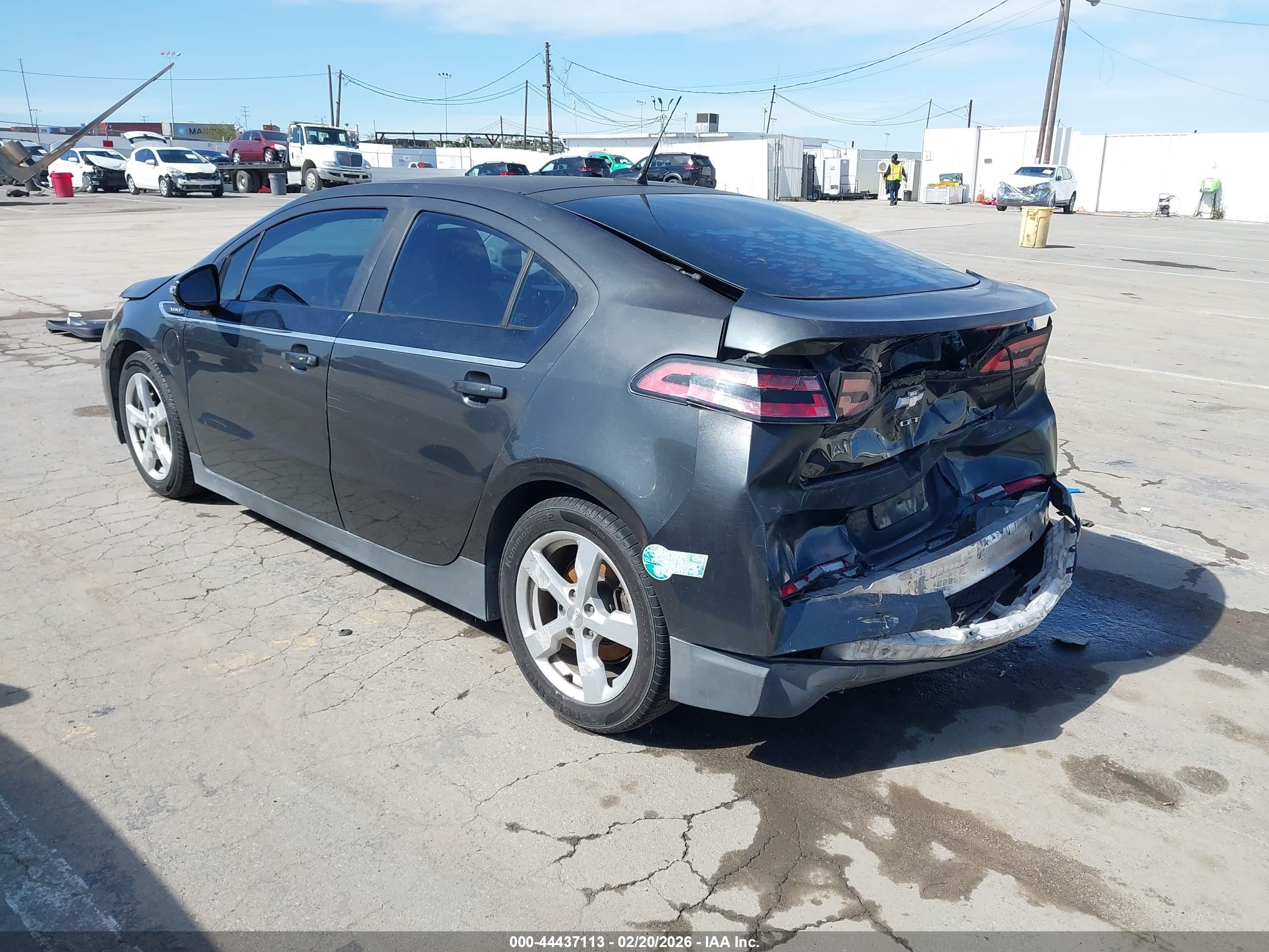 CHEVROLET VOLT image 3