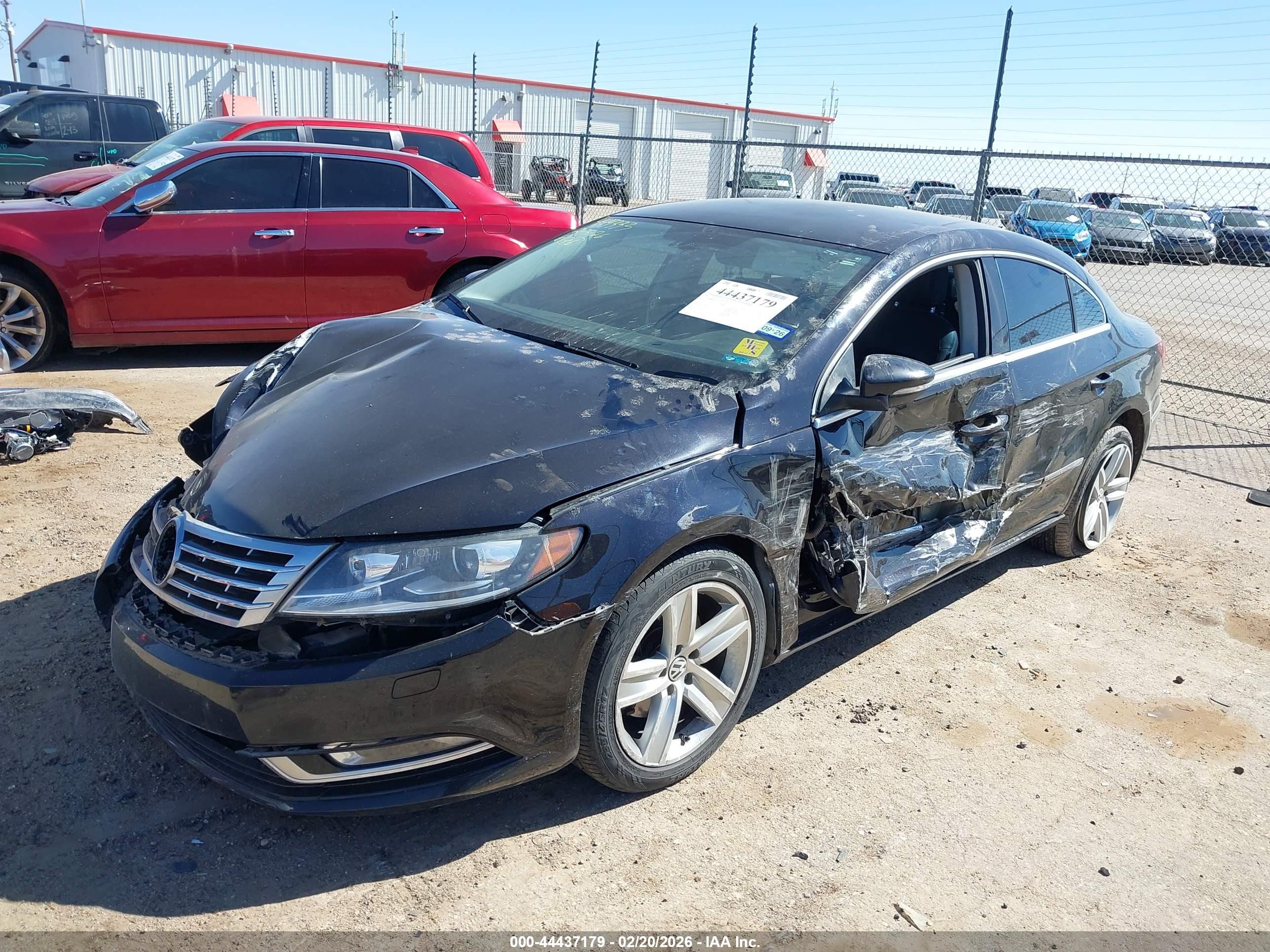 VOLKSWAGEN CC image 2