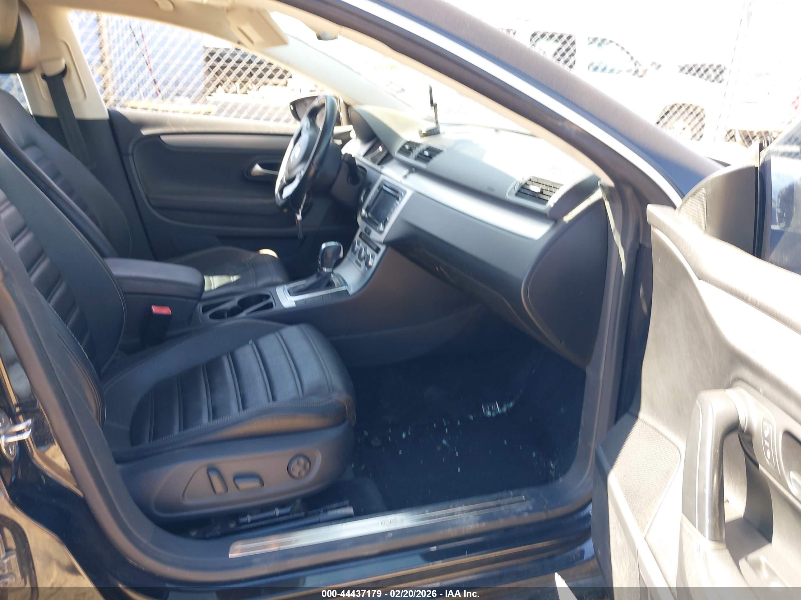 VOLKSWAGEN CC image 5