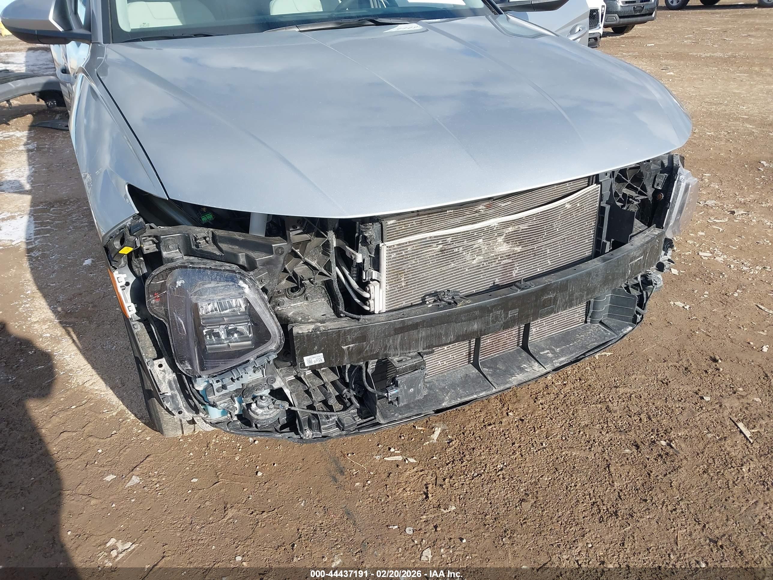 HYUNDAI TUCSON image 6