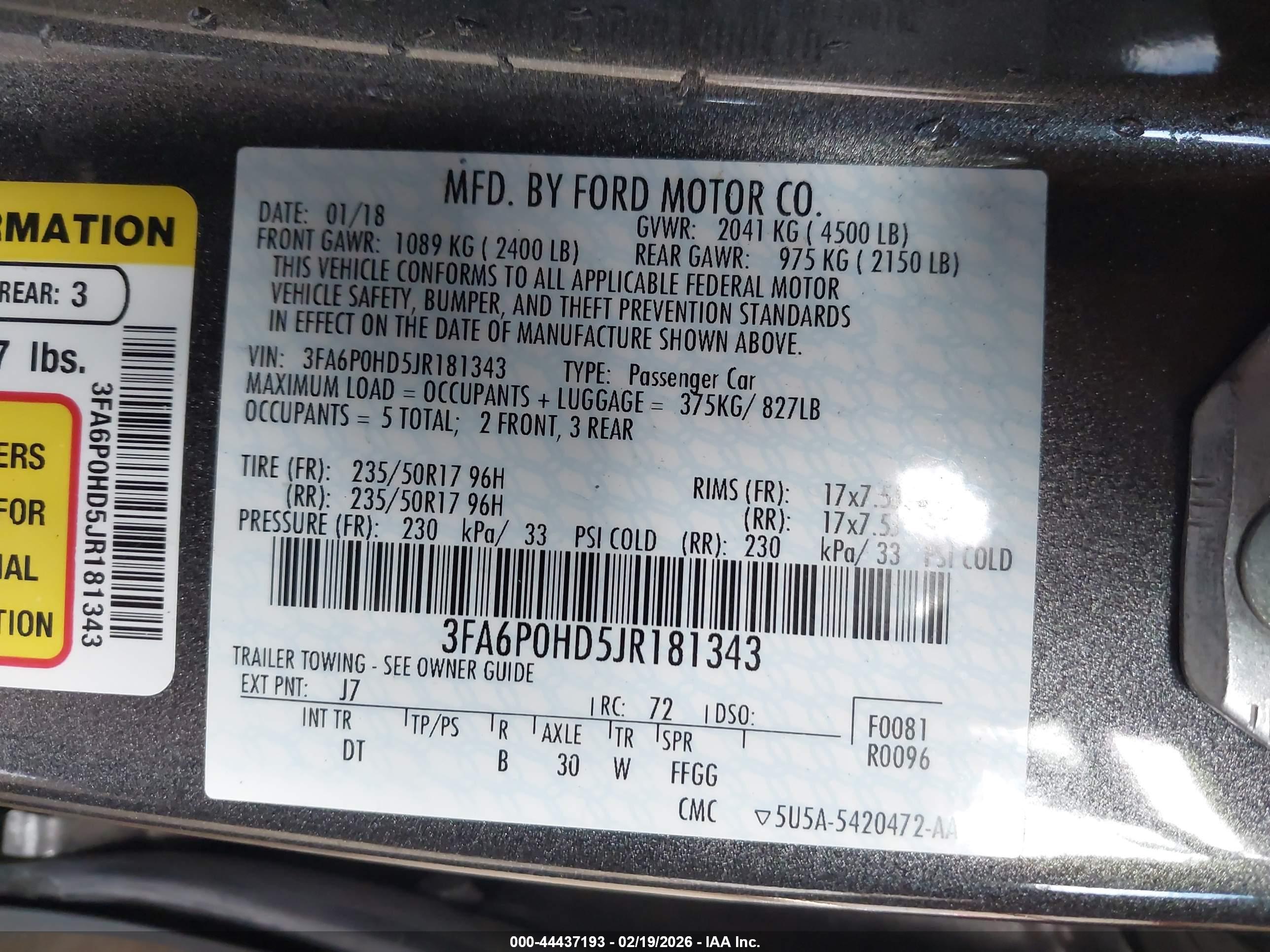 FORD FUSION image 9