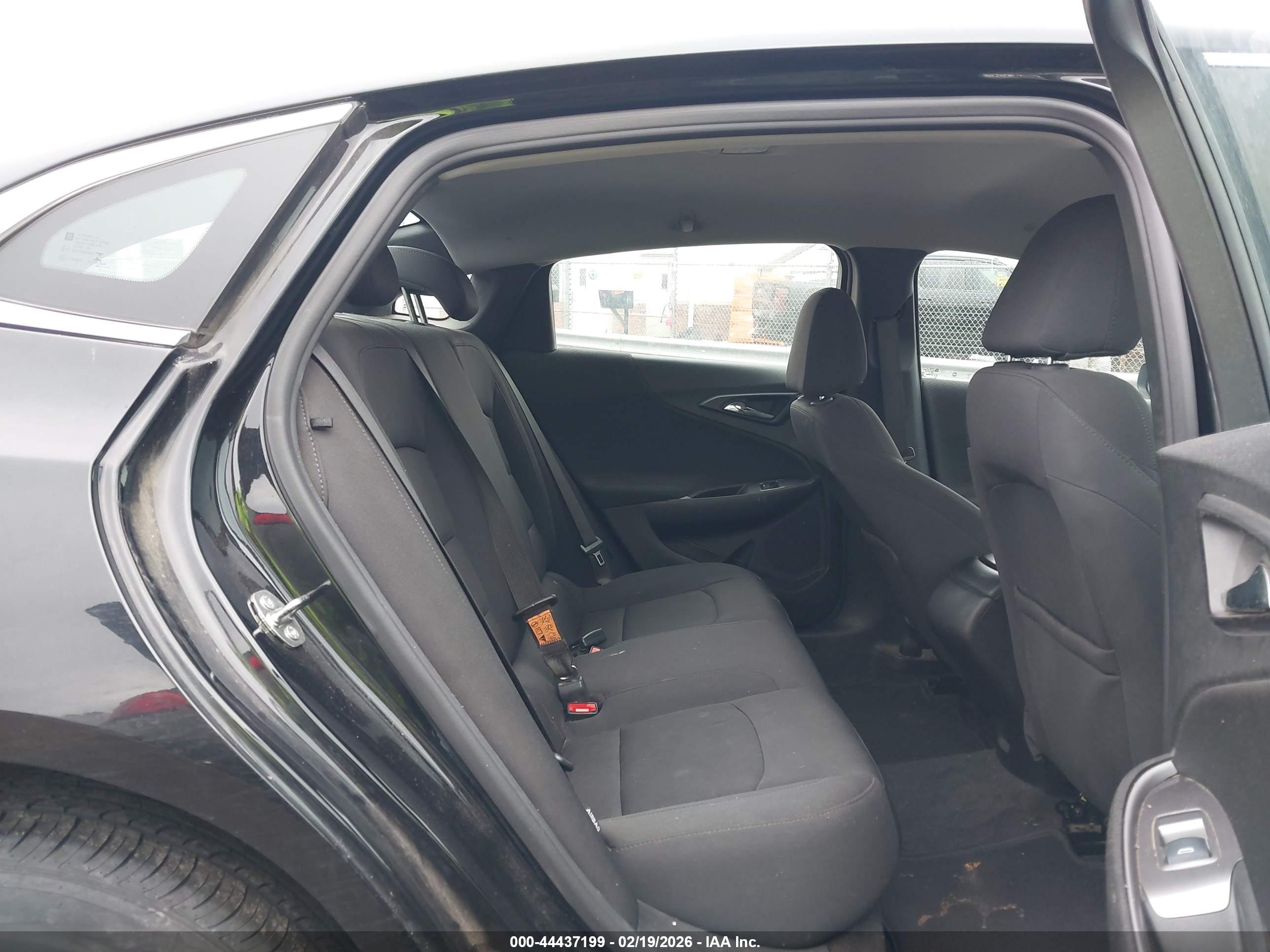 CHEVROLET MALIBU image 8