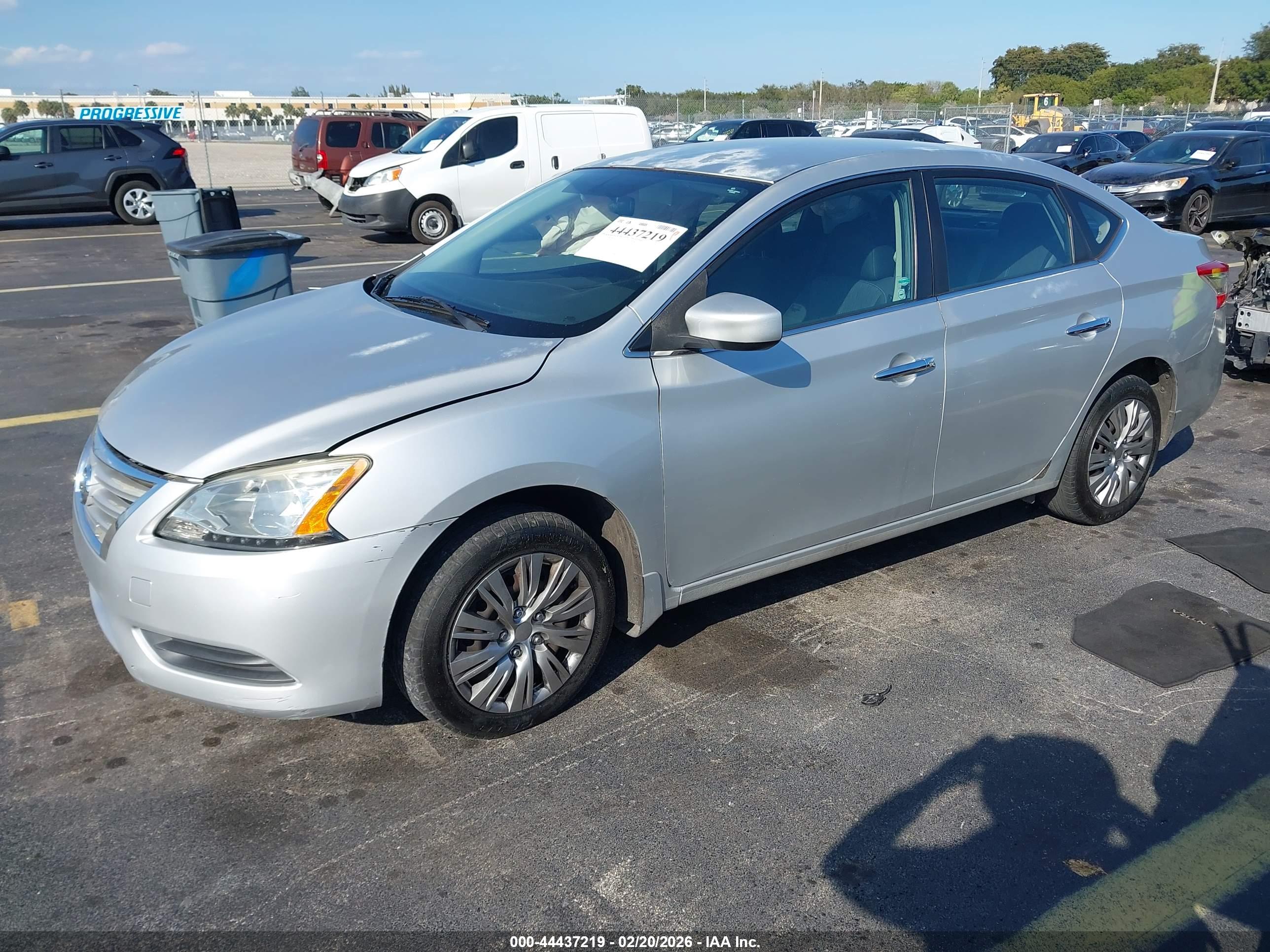 NISSAN SENTRA image 2