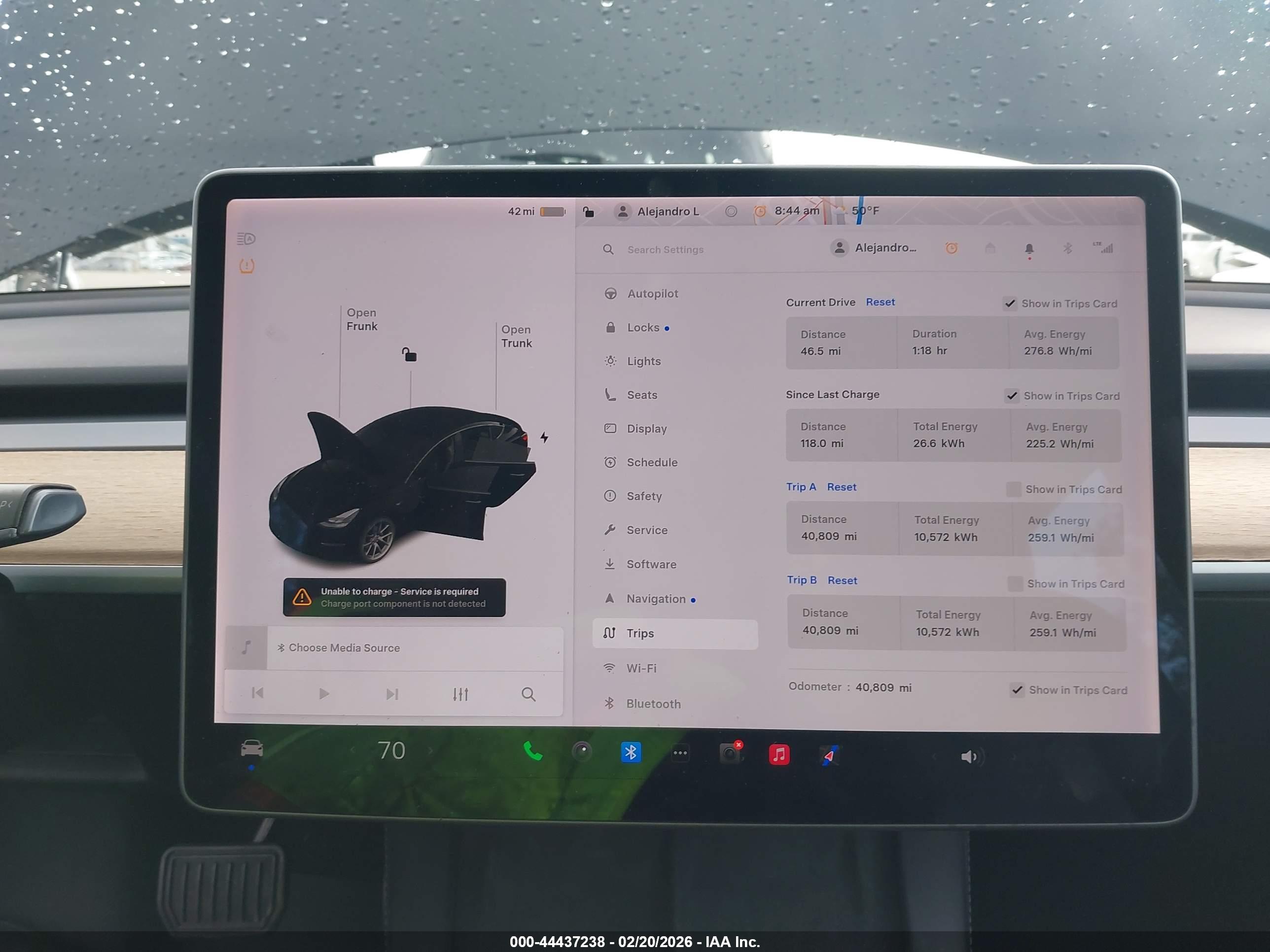 TESLA MODEL image 7