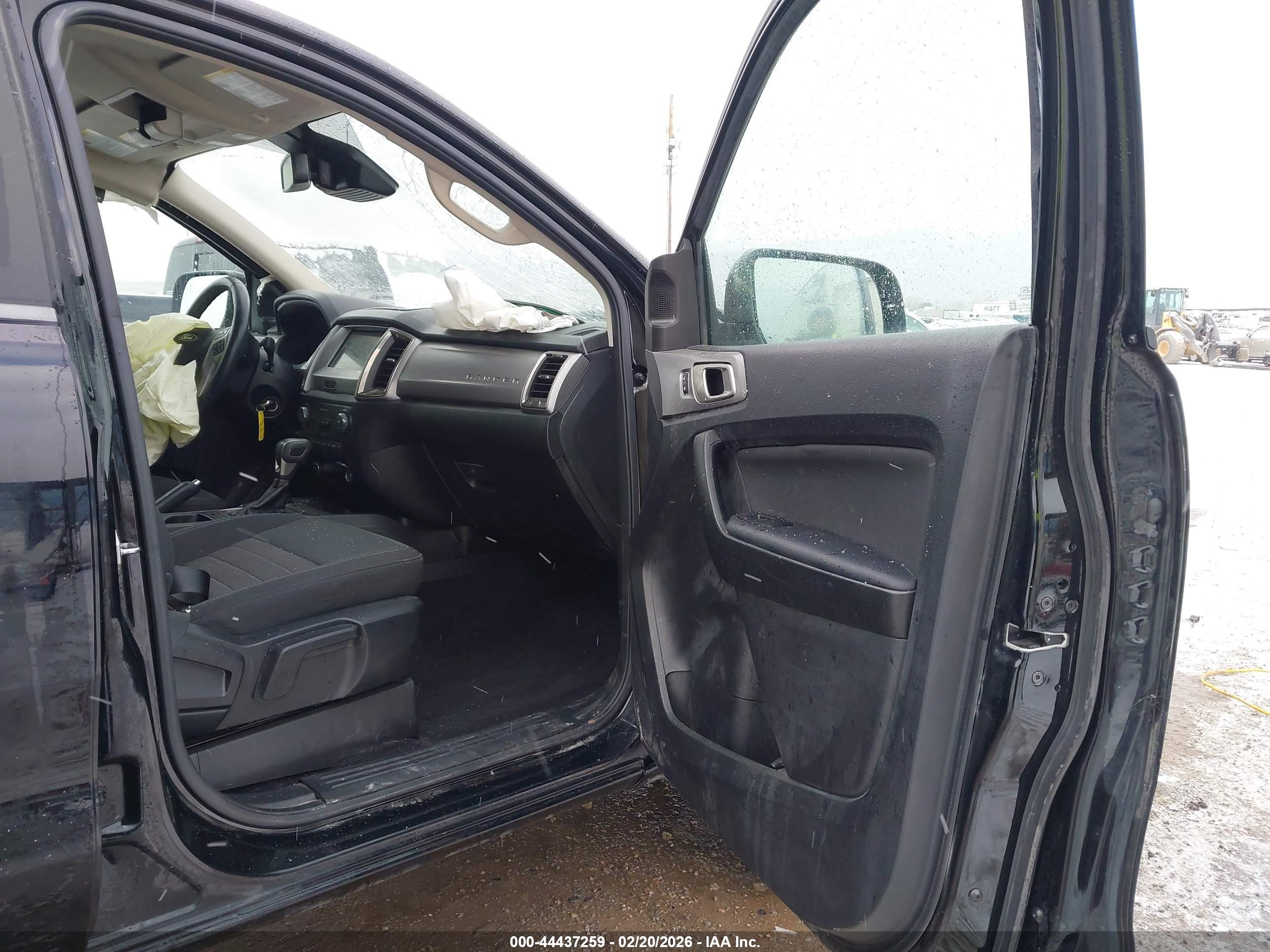 FORD RANGER image 5