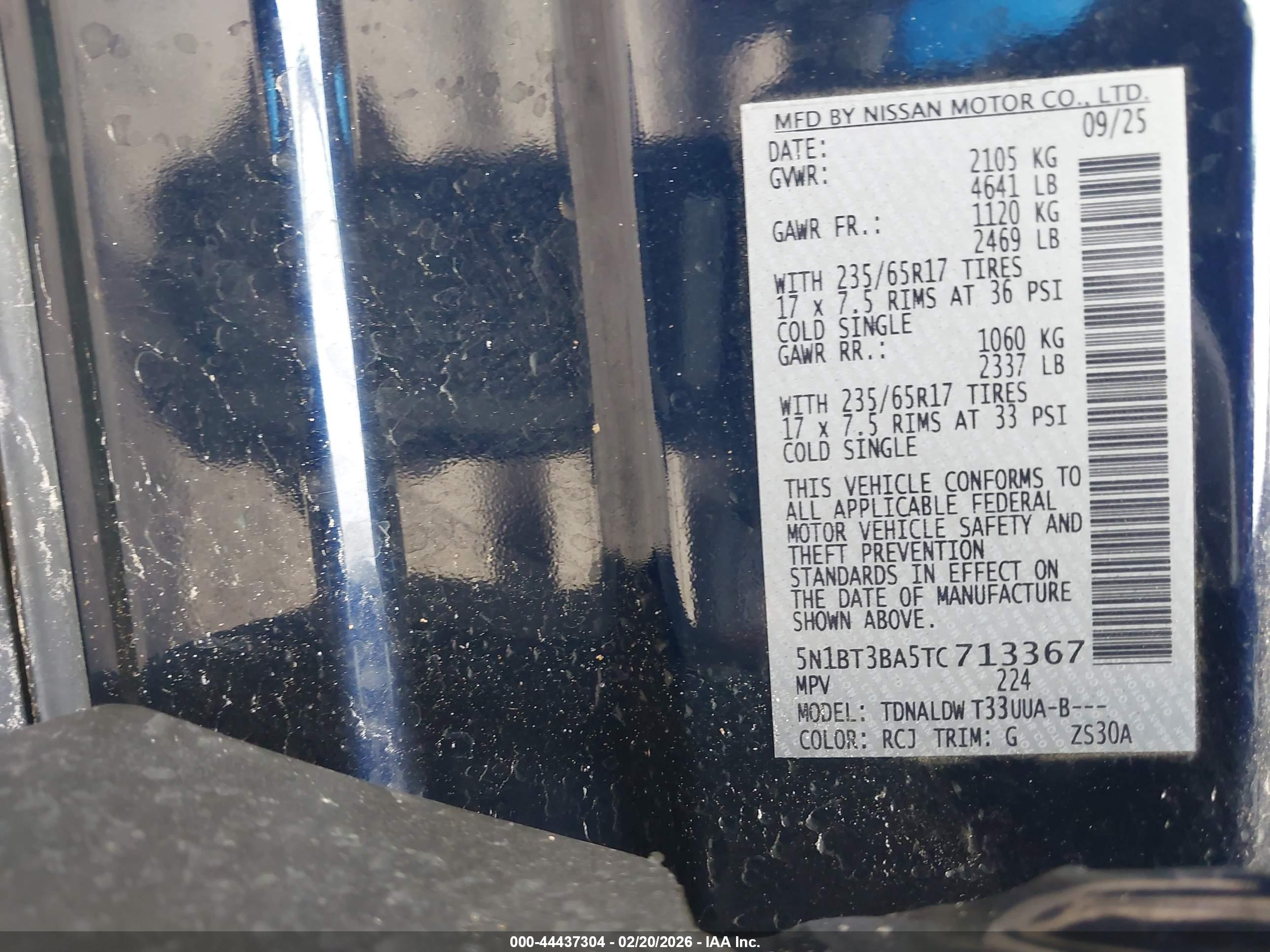 NISSAN ROGUE image 9