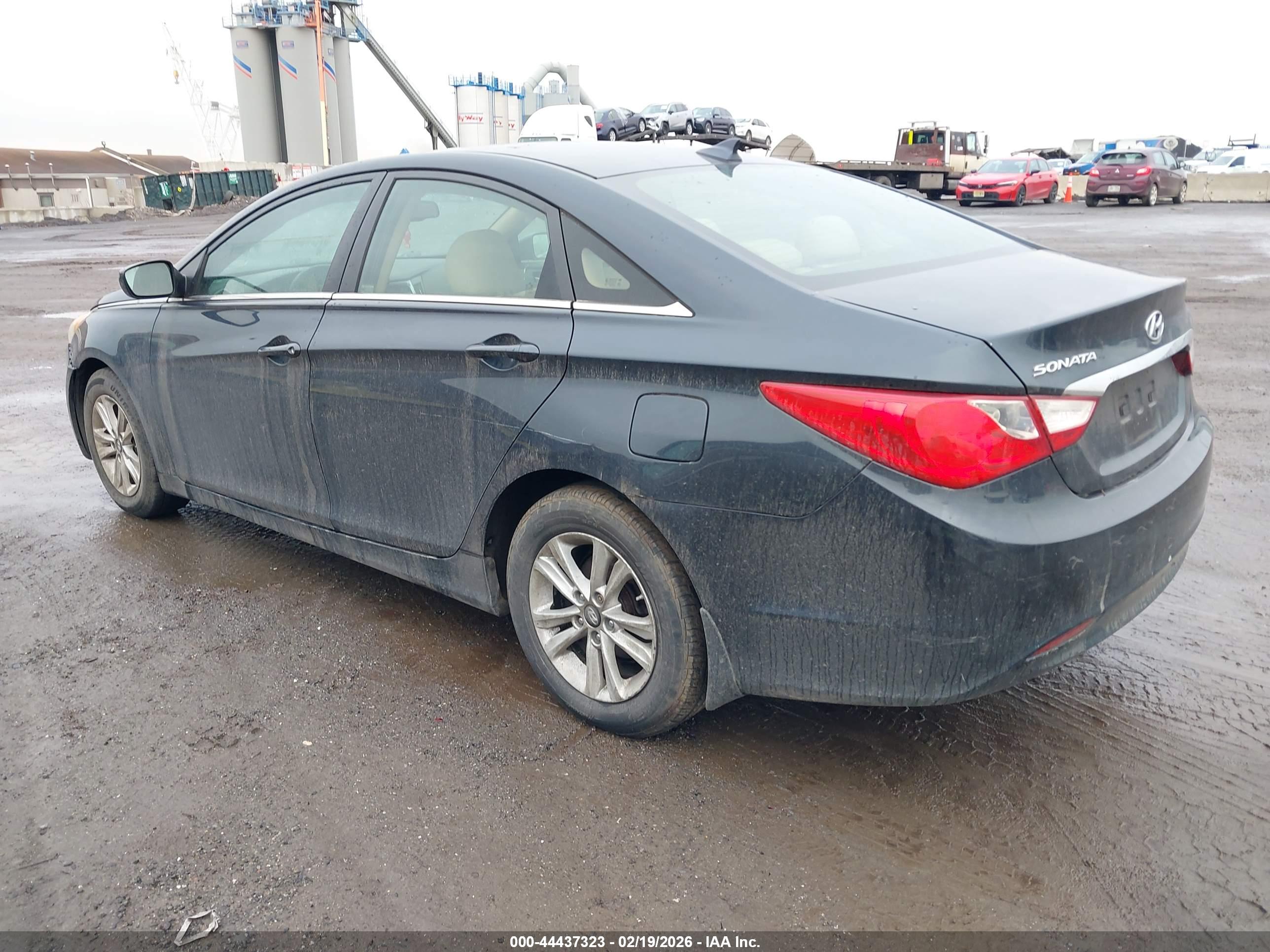 HYUNDAI SONATA image 3
