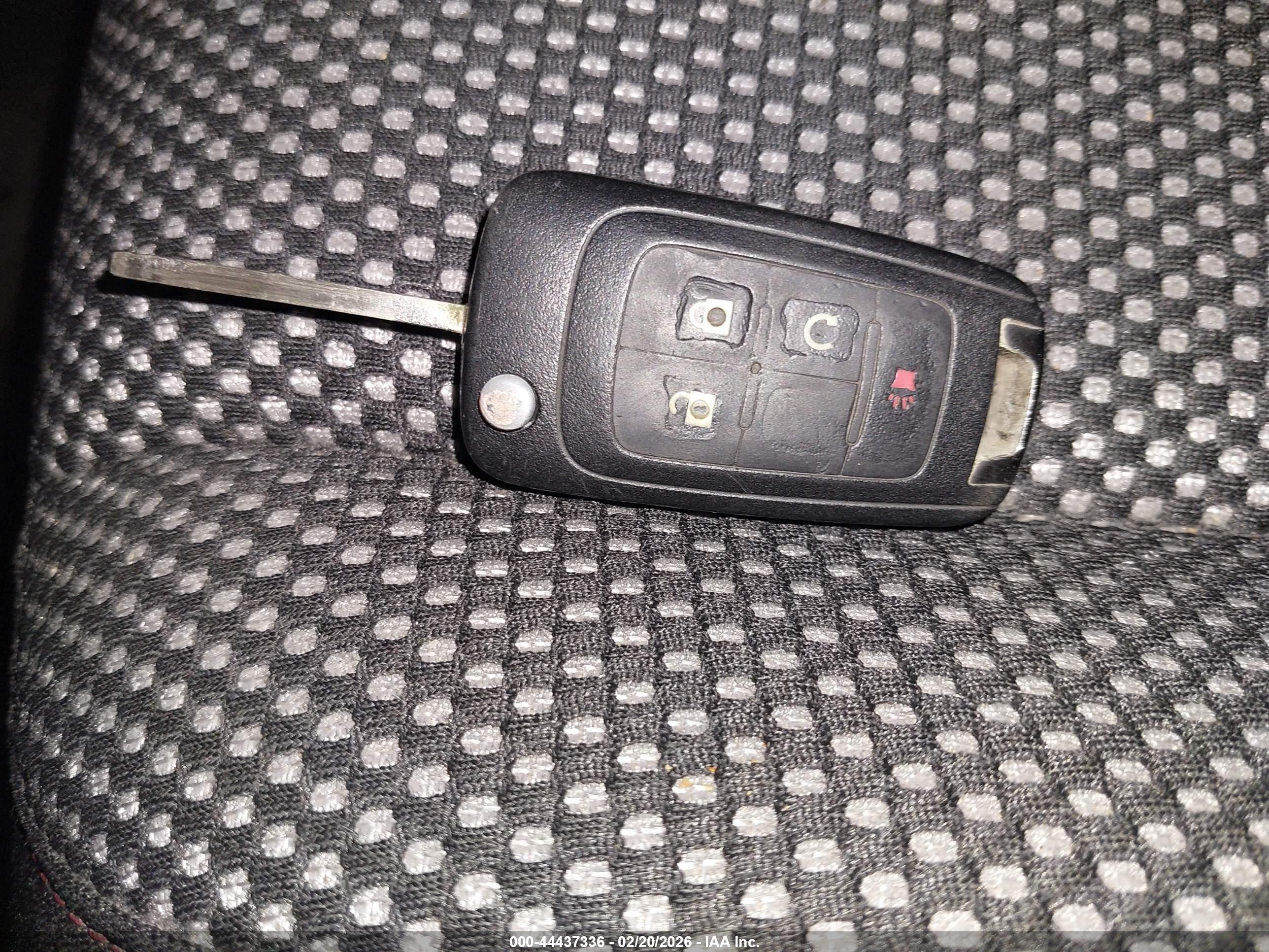 CHEVROLET EQUINOX image 11