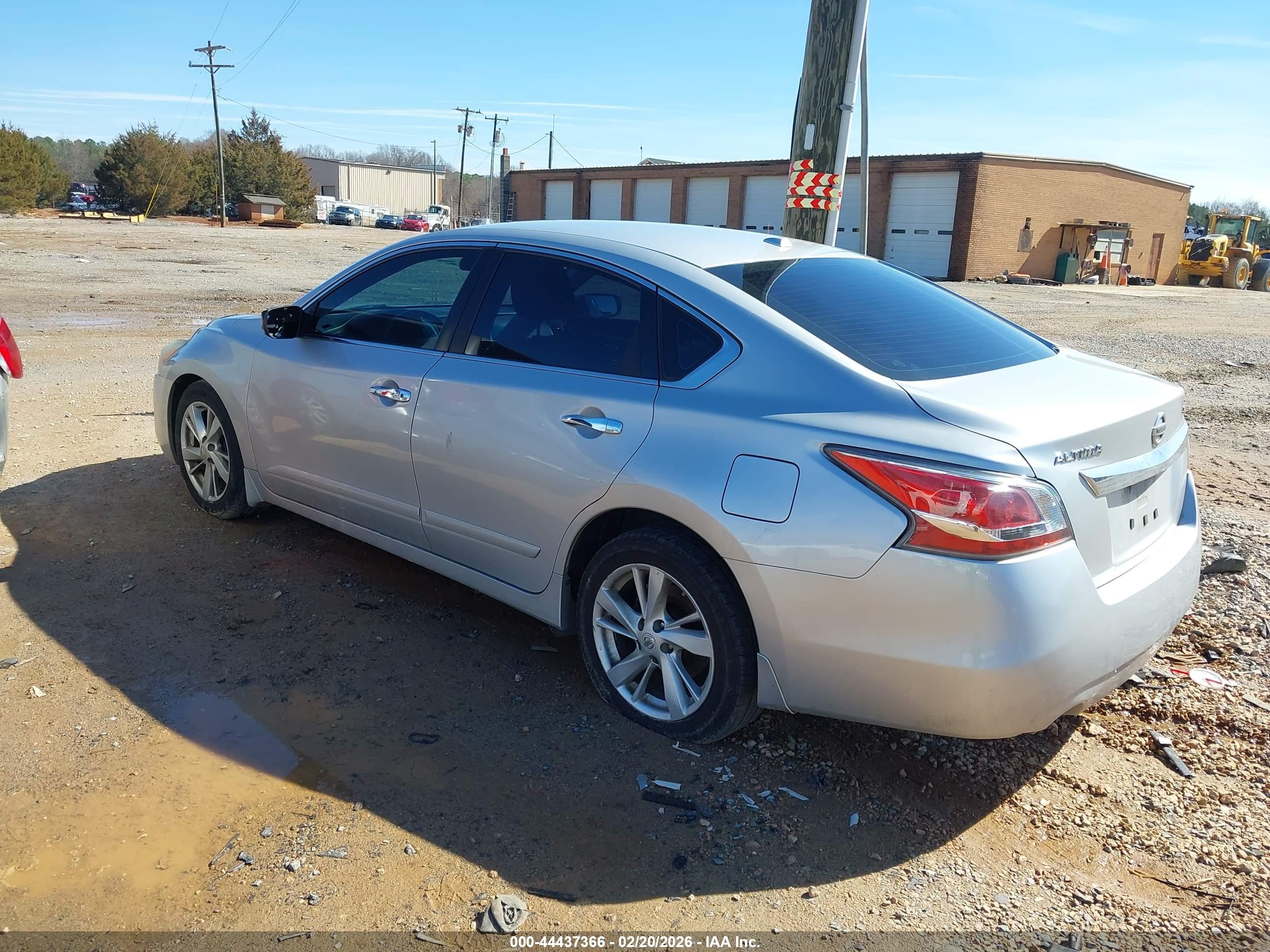 NISSAN ALTIMA image 3