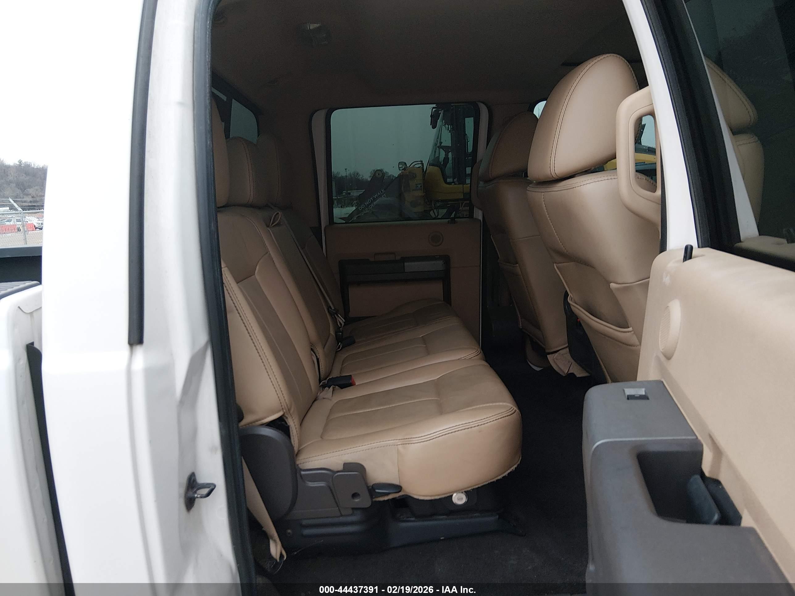 FORD F-250 image 8