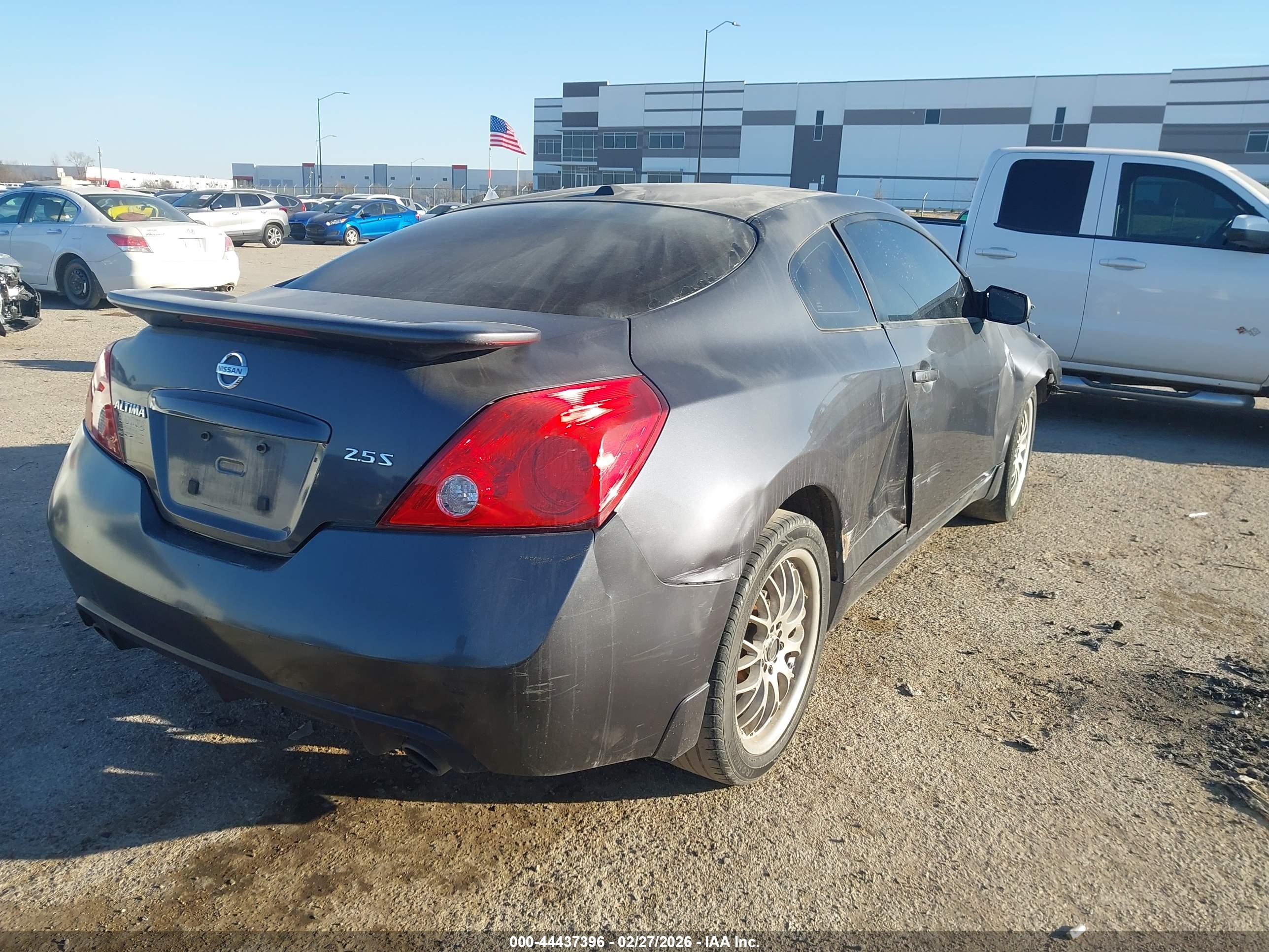 NISSAN ALTIMA image 4