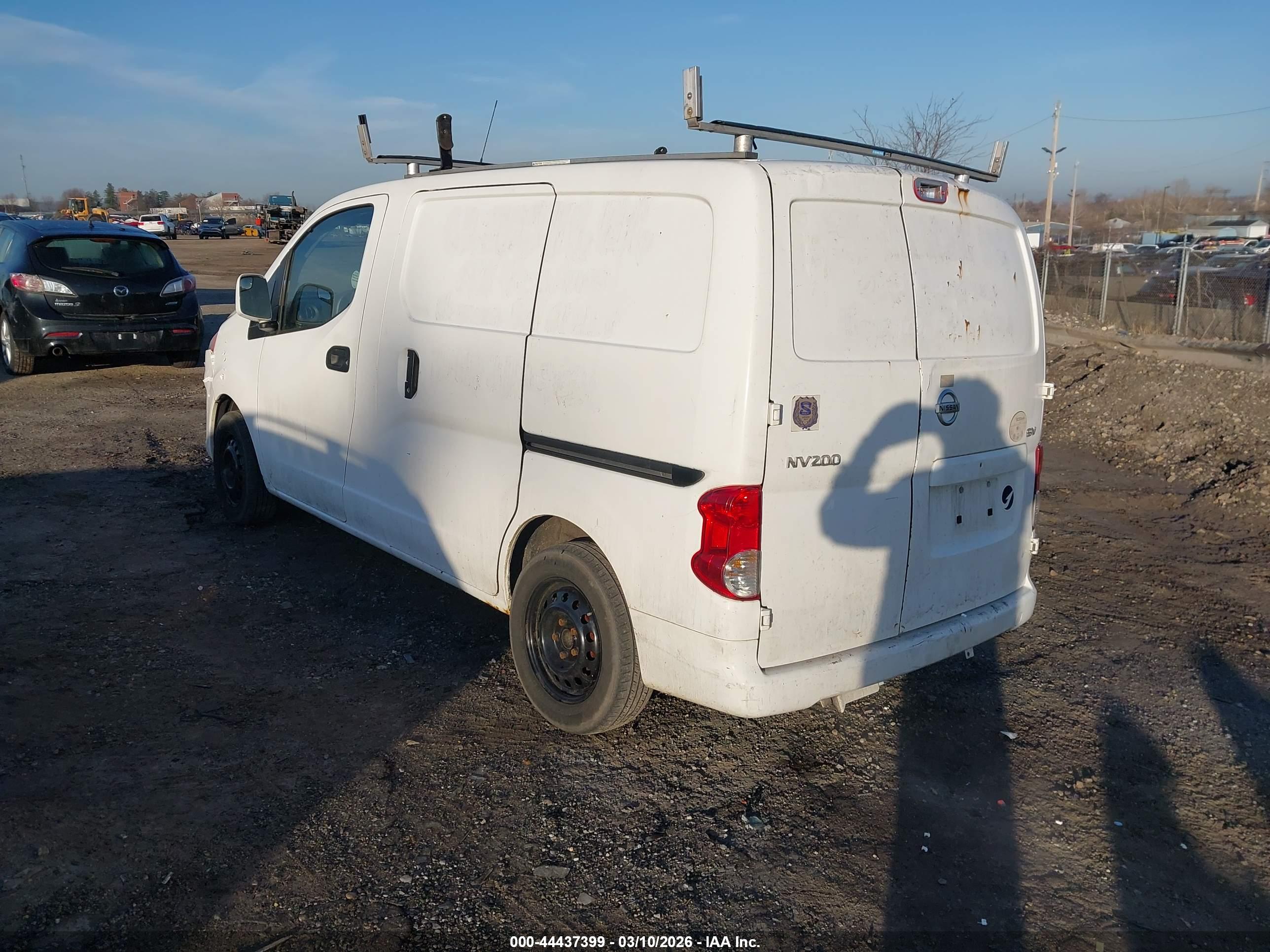 NISSAN NV200 image 3